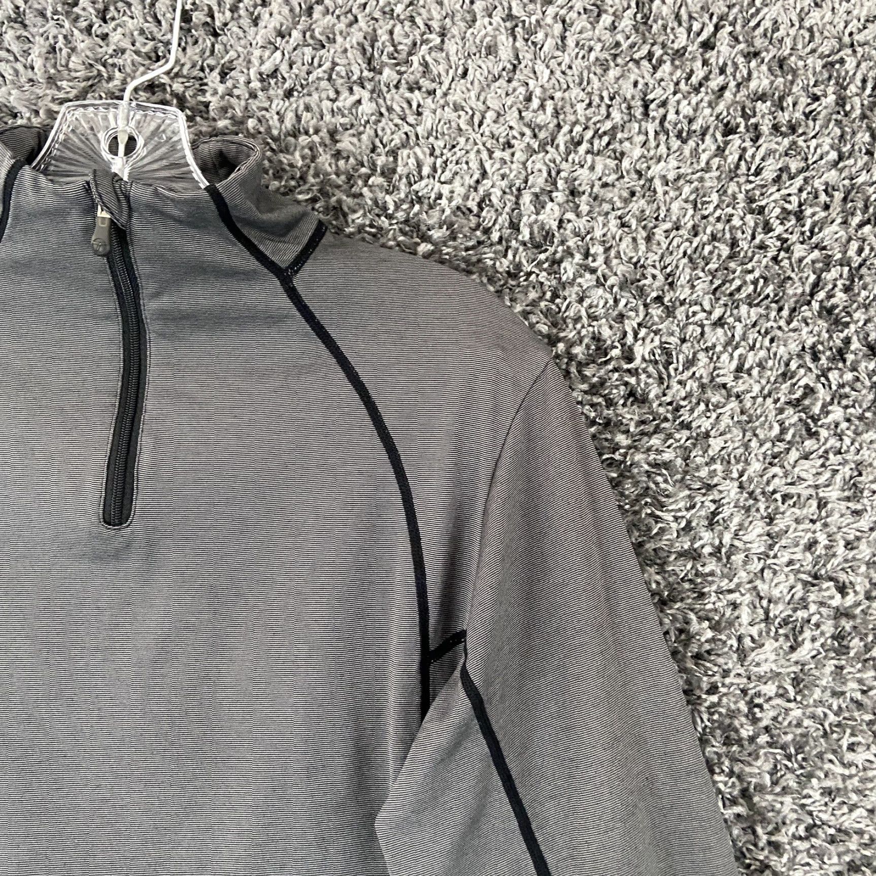 Vintage COLUMBIA Titanium Blue Women’s Small Long Sleeve Activewear Half Zip Hooded Shirt Size S / US 4 / IT 40 - 3 Thumbnail