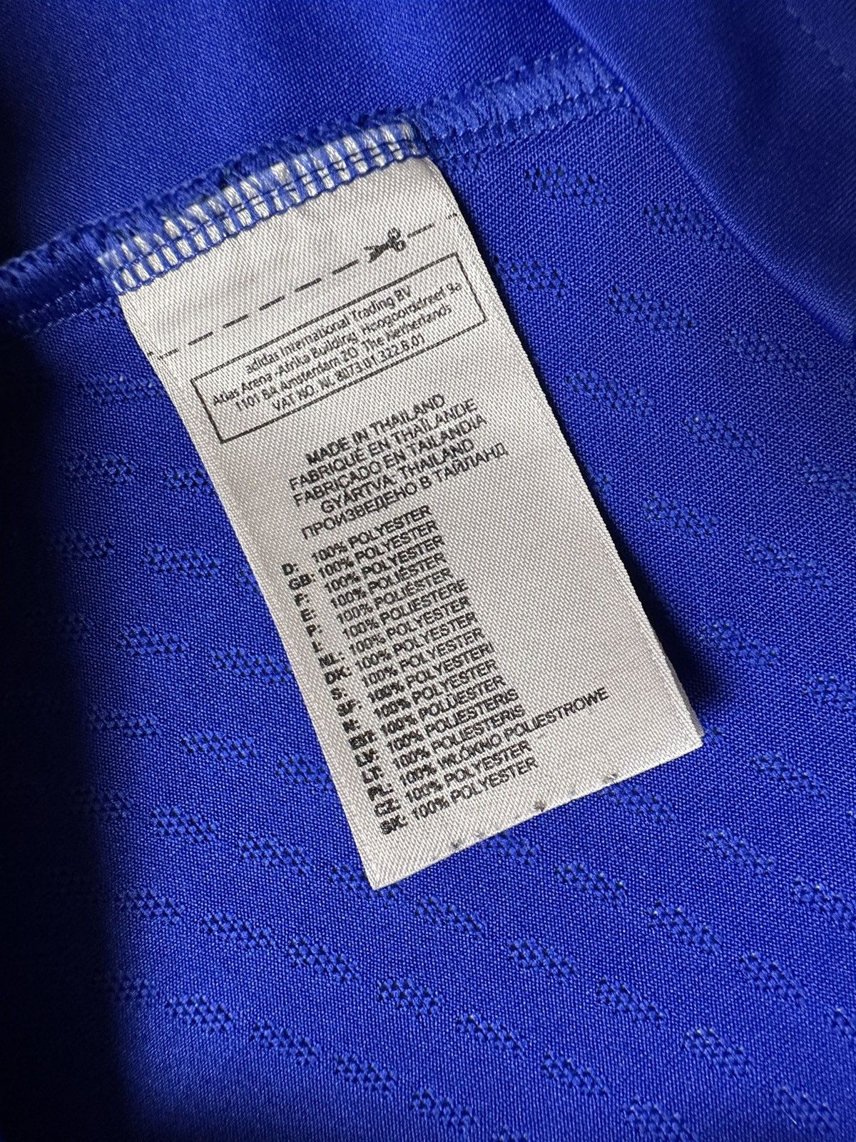 Adidas × Vintage Vintage adidas Soccer jersey size S Middlesbrough blue Size US S / EU 44-46 / 1 - 5 Thumbnail