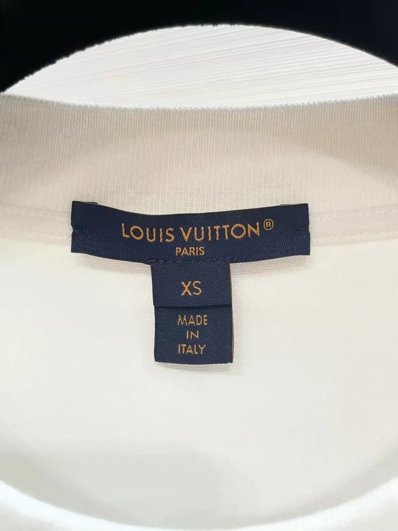 Louis Vuitton Louis Vuitton Blue logo Zip Short Sleeve Size XS / US 0-2 / IT 36-38 - 3 Thumbnail