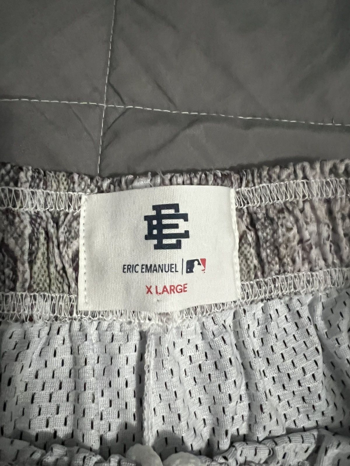 Eric Emanuel Eric Emanuel EE Basic New York Yankees Short Size US 38 / EU 54 - 2 Thumbnail