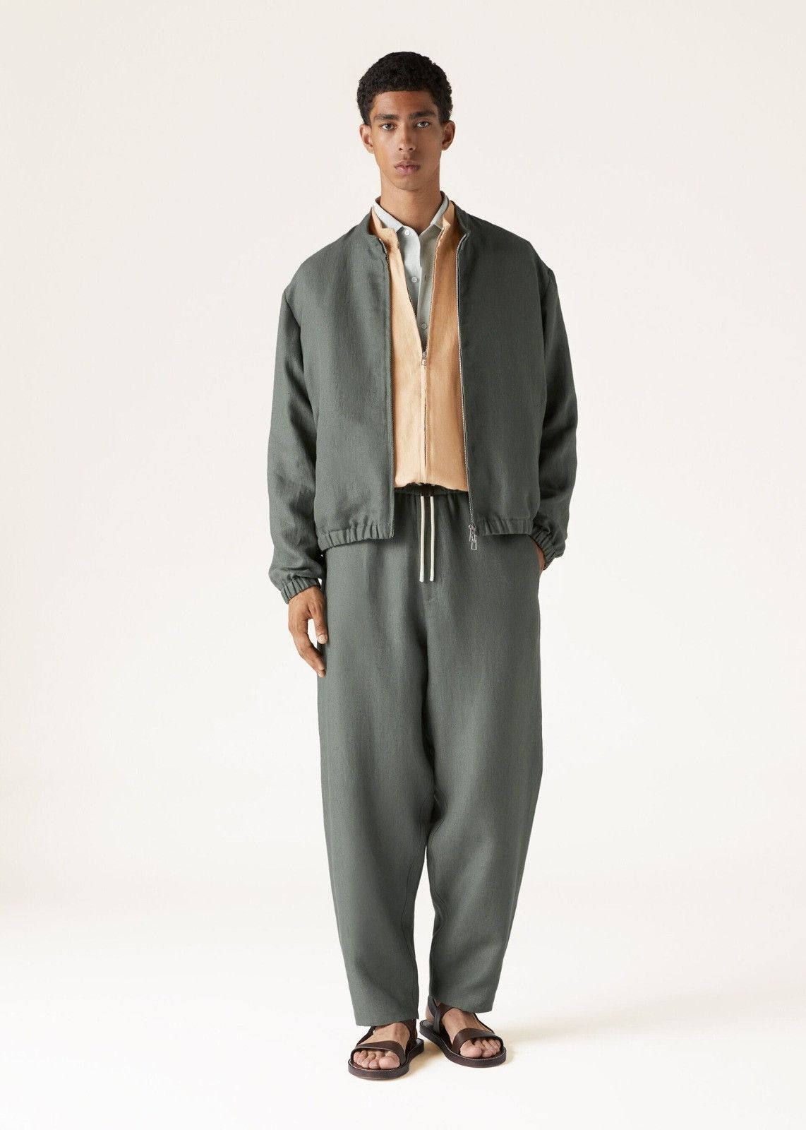 Loro Piana o1srvl11e0325 FAO0842 Vest in Green Size US S / EU 44-46 / 1 - 3 Thumbnail