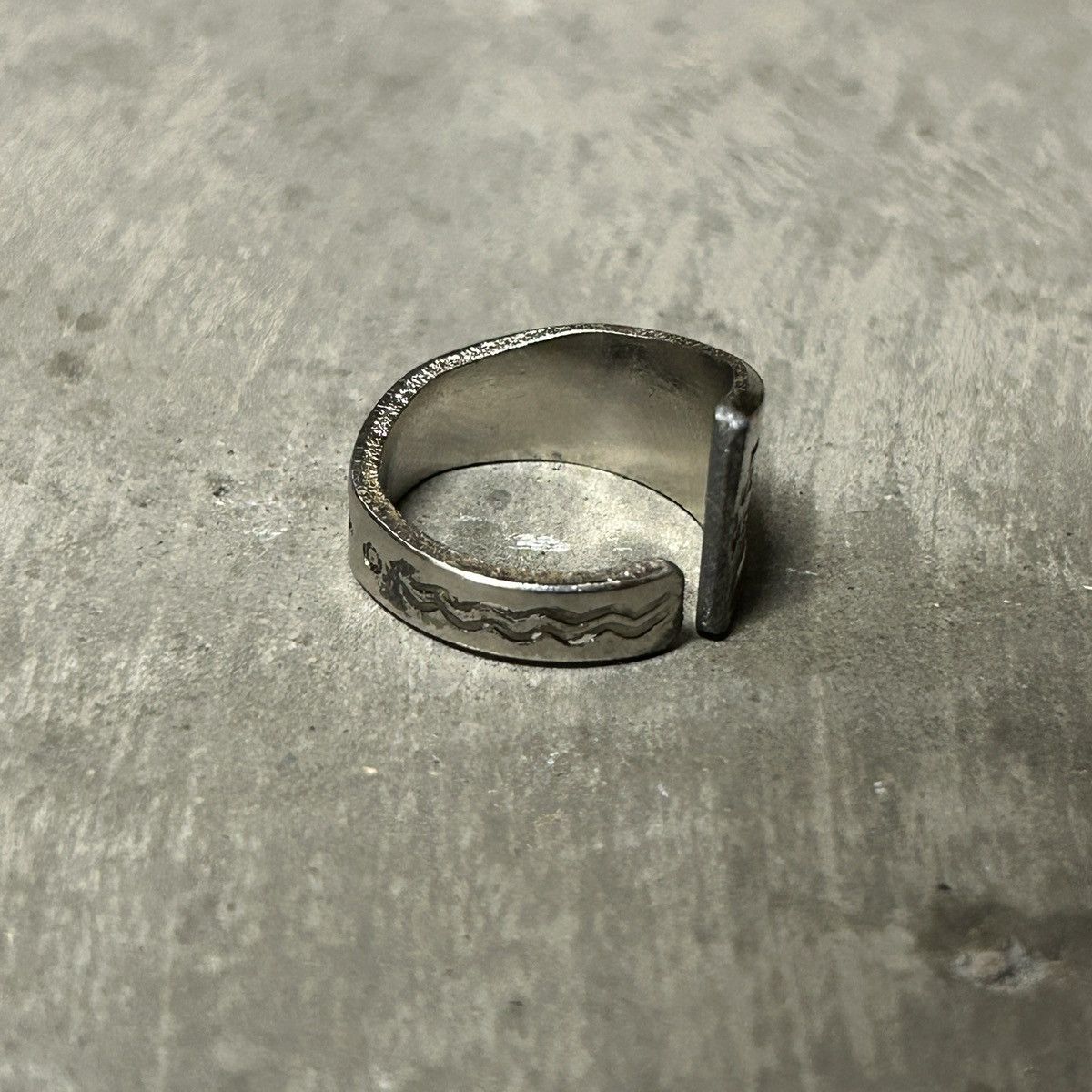Vintage Engraved 1/1 Silver Ring Size ONE SIZE - 4 Thumbnail