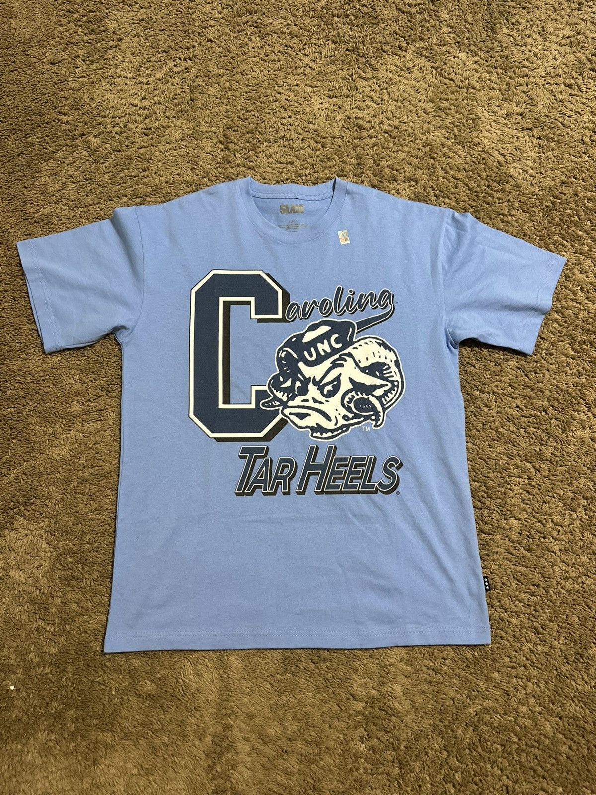 NCAA Vintage NCAA North Carolina Tar Heels shirt 00s size large Size US L / EU 52-54 / 3 - 1 Thumbnail