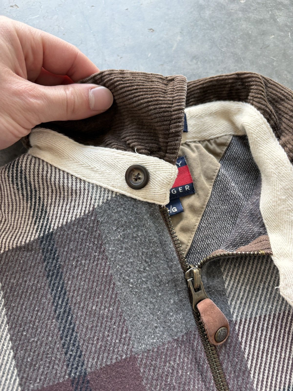 Tommy Hilfiger Vintage Y2K Tommy Hilfiger Plaid Longsleeve Polo Shirt Size US L / EU 52-54 / 3 - 5 Thumbnail
