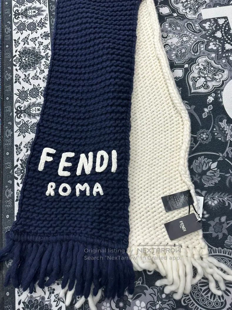 Fendi Fendi Logo Scarf Shawl with Lettering Size ONE SIZE - 6 Thumbnail