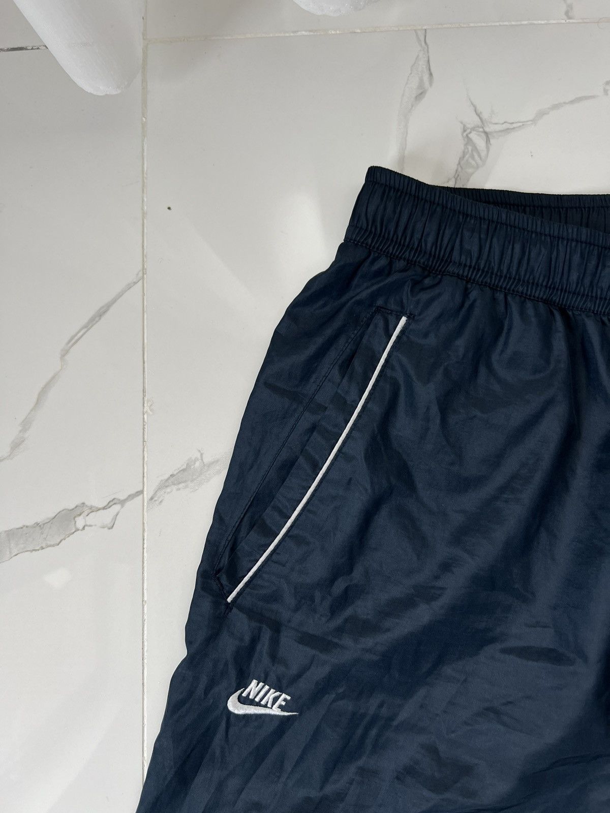 Nike × Vintage 90's NIKE BAGGY TRACK PANTS SWOOSH LOGO Y2K RETRO Size US 34 / EU 50 - 4 Thumbnail