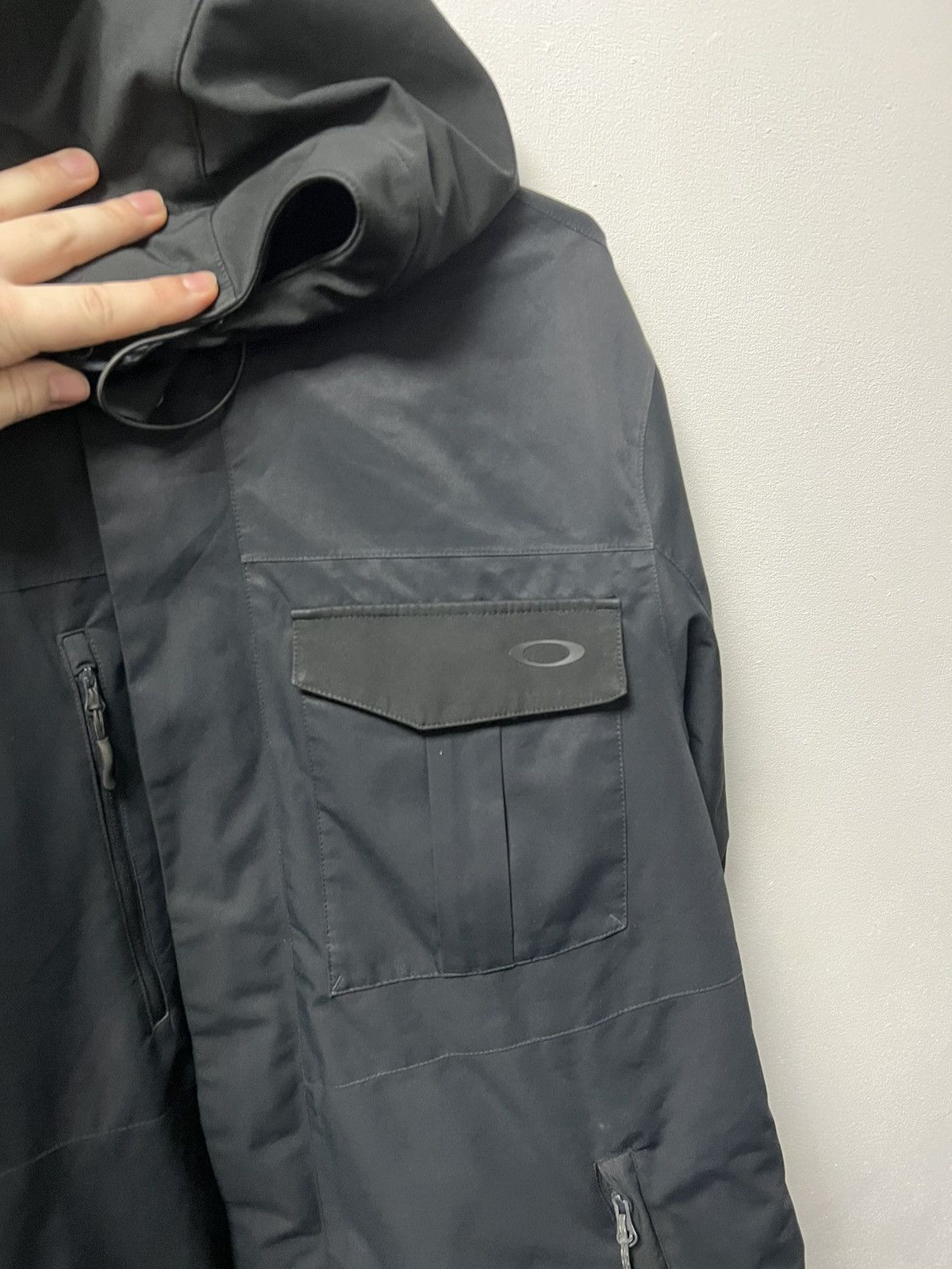 Oakley Vintage Oakley Men’s Black Ski Jacket Gorpcore Size US L / EU 52-54 / 3 - 5 Thumbnail