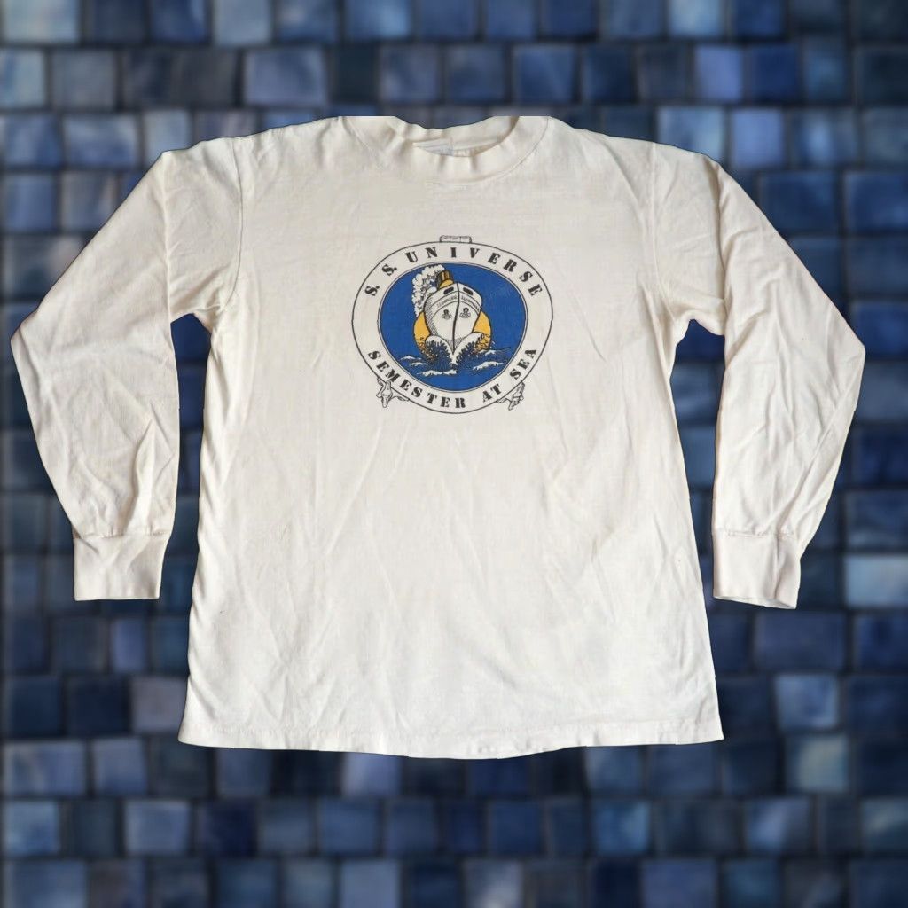 Hanes VINTAGE Hanes S.S. Universe Maritime Ship University USA L/S Tee T-Shirt M White Unisex 80s 90s Graphic Tee Size US M / EU 48-50 / 2 - 1 Thumbnail