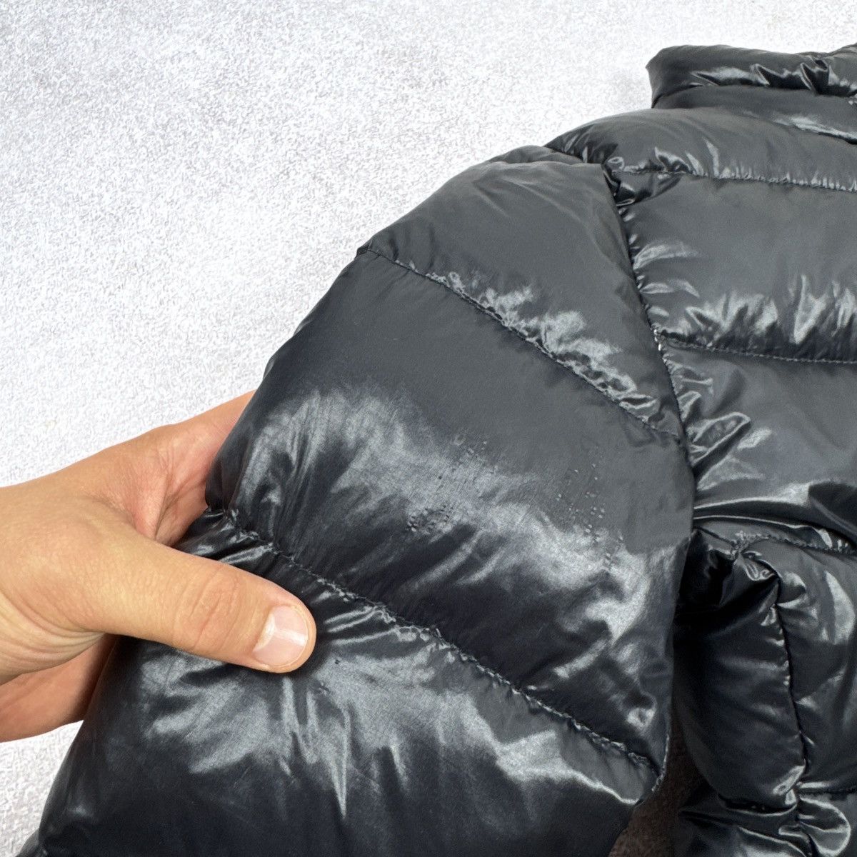 Moncler Women`s Moncler Berre Black Shiny Puffer Jacket Size 1 / S Size S / US 4 / IT 40 - 22 Thumbnail