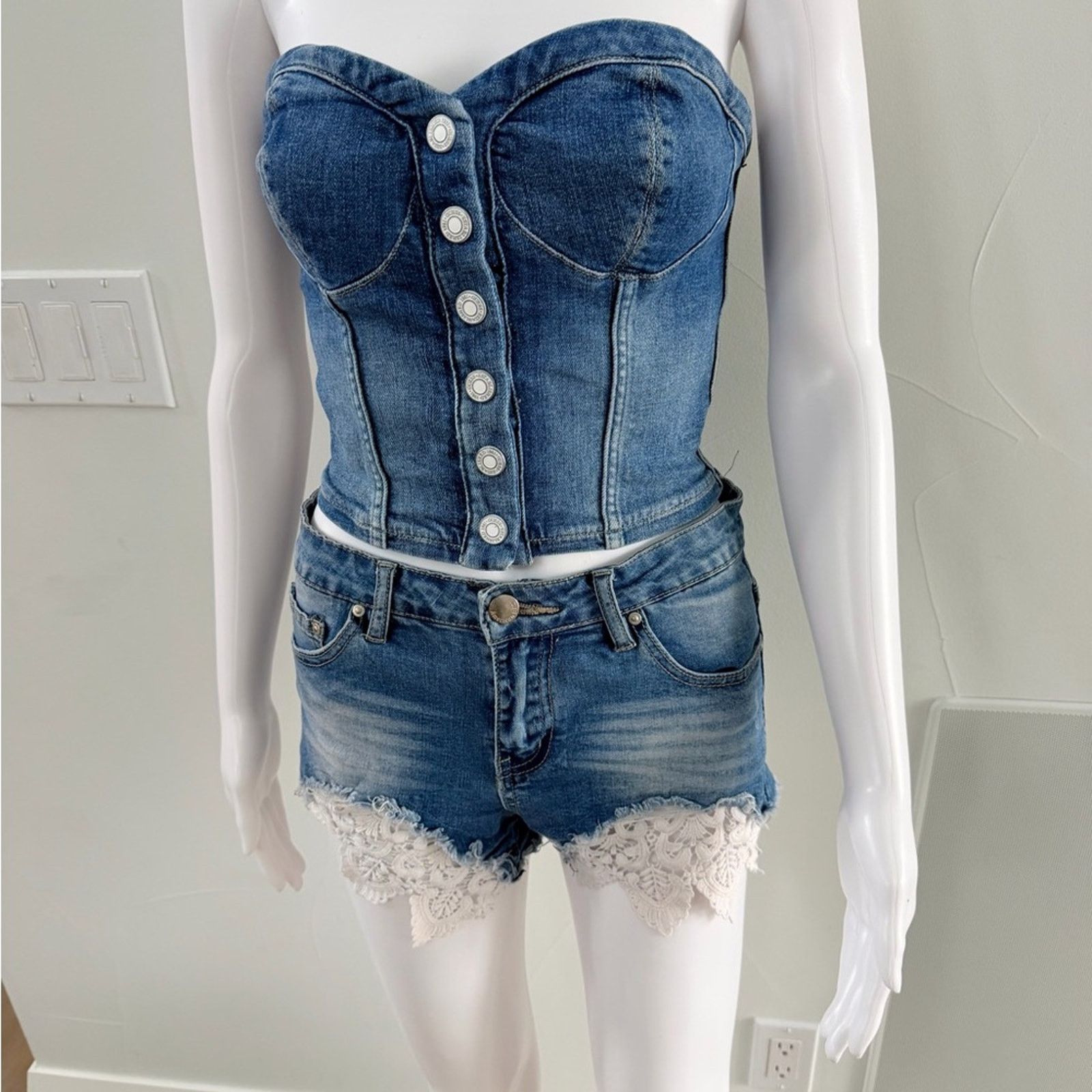 Other Guess Y2K Vintage Denim Bustier and Shorts Set size S Size 26" / US 2 / IT 38 - 1 Thumbnail