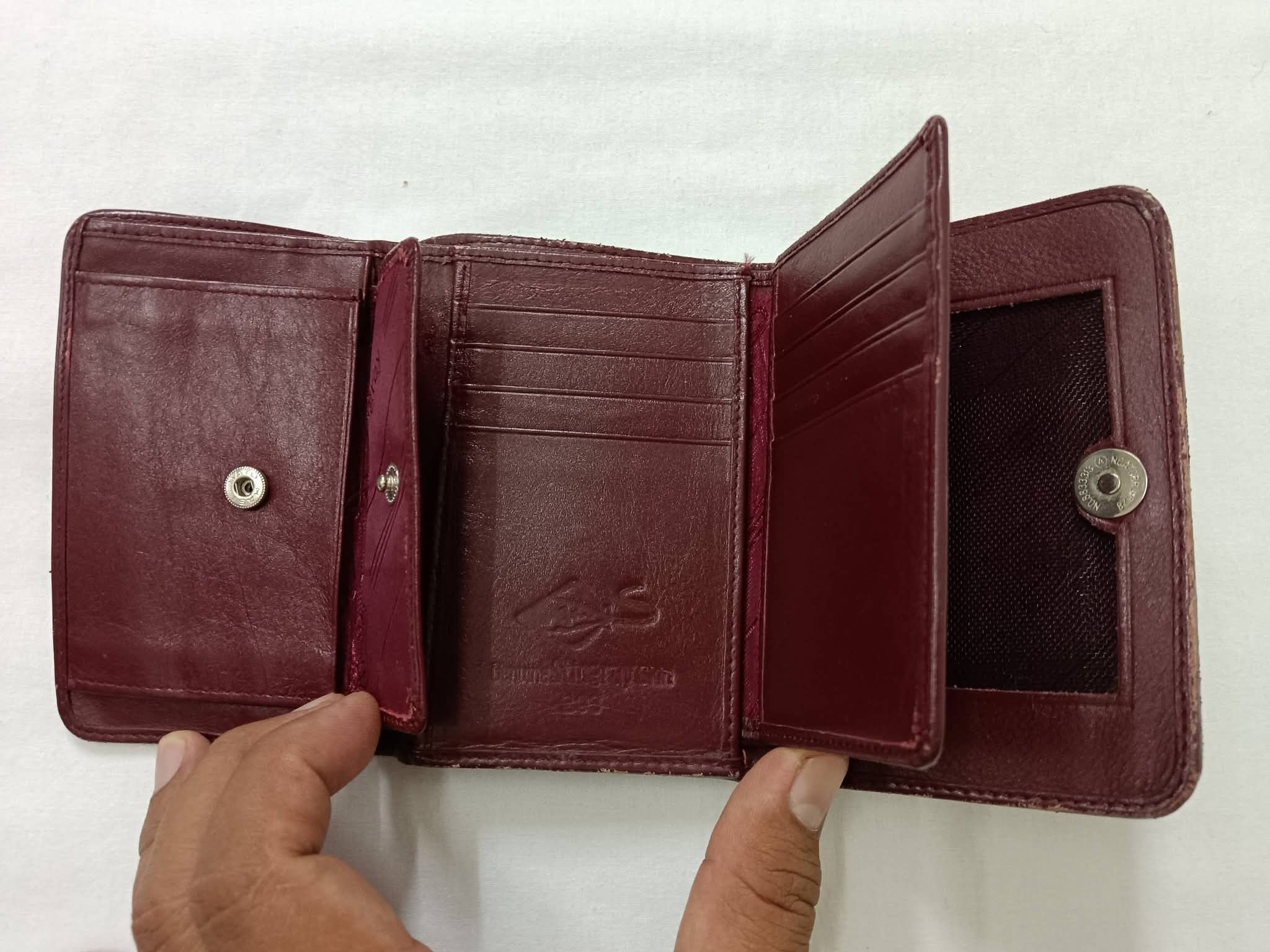 Genuine Leather Genuine Leather Stingray Skin Trifold Wallet Size ONE SIZE - 8 Thumbnail