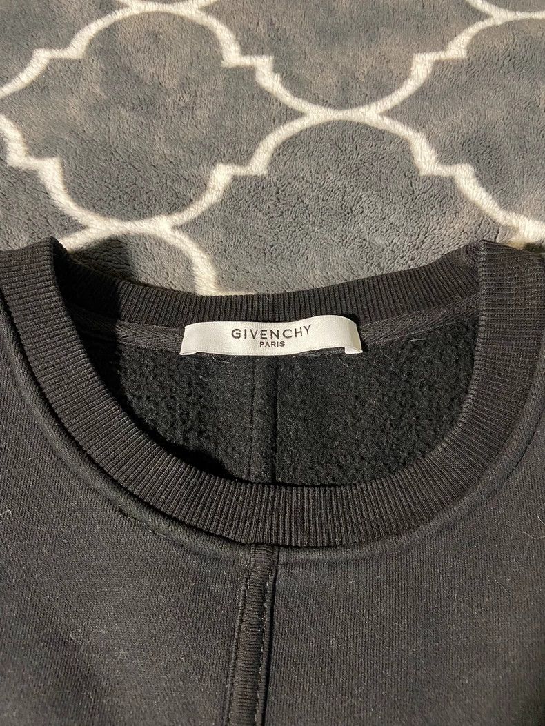 Givenchy Givenchy Pullover Fleece Sweatshirt, Casual Style Size US M / EU 48-50 / 2 - 2 Thumbnail