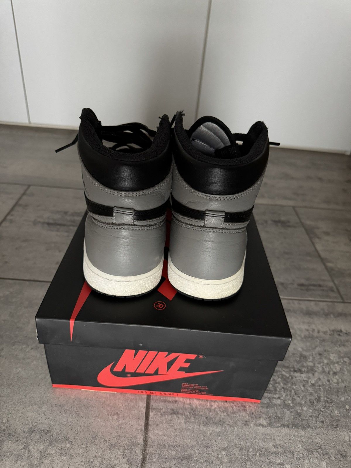 Jordan Brand × Nike Jordan 1 Shadow Size US 11 / EU 44 - 9 Thumbnail