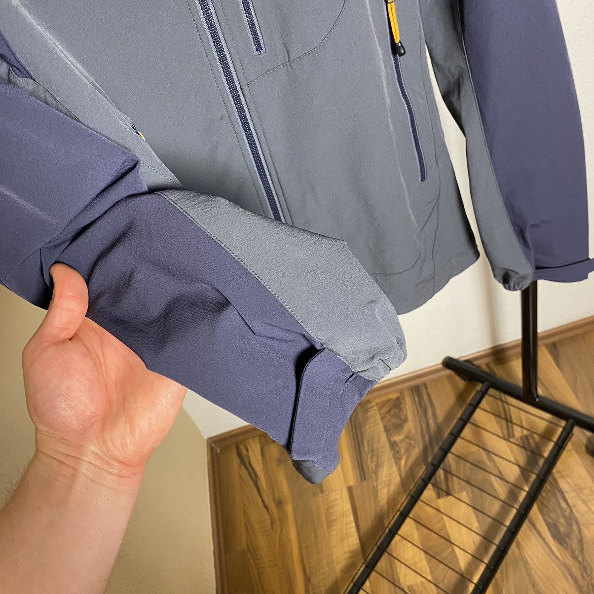 Mountain Equipment Frontier Hooded jacket Mountain Equipment Size US S / EU 44-46 / 1 - 8 Thumbnail