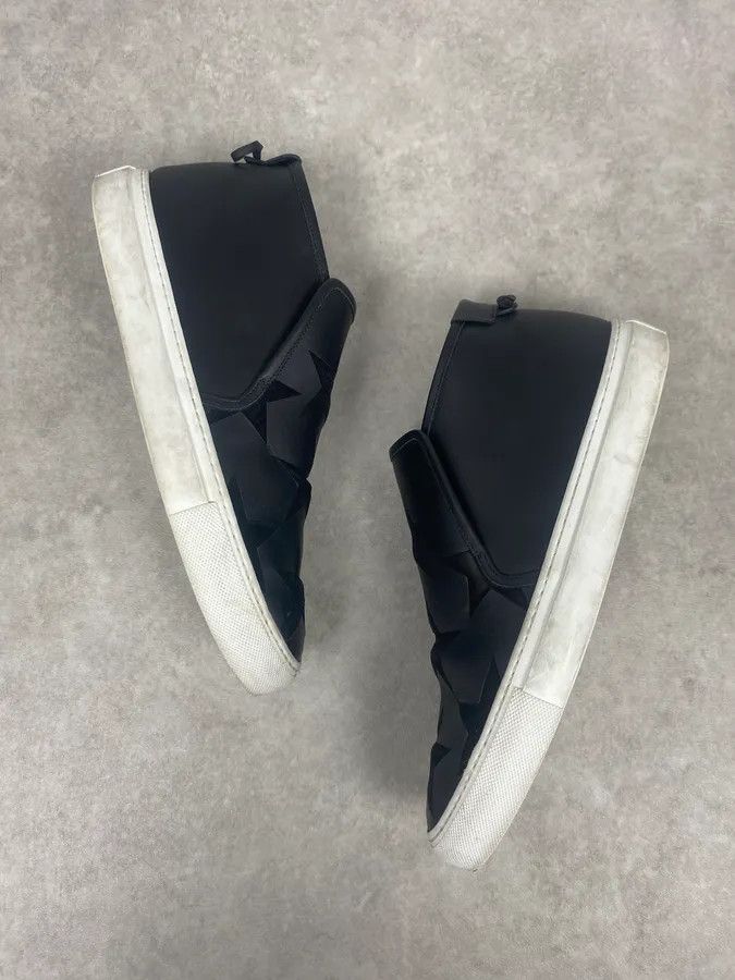 Givenchy 2010s Givenchy Black Stars Leather Slip On By Riccardo Tisci Size US 9 / EU 42 - 3 Thumbnail