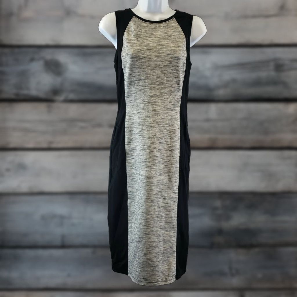 Athleta Athleta Womens Cityscape Dress XS Black Gray Sleeveless Viscose Blend Bodycon Size XS womens Shirt Dress Womens Vintage No Dress Size XS / US 0-2 / IT 36-38 - 1 Thumbnail