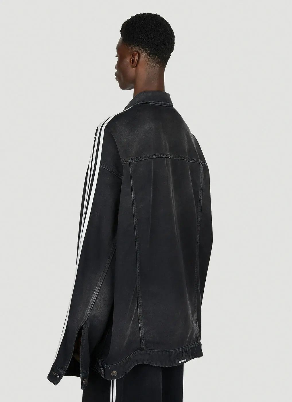 Adidas × Balenciaga o1w1db10824 Oversized Jacket in Black/White Size US XL / EU 56 / 4 - 4 Thumbnail