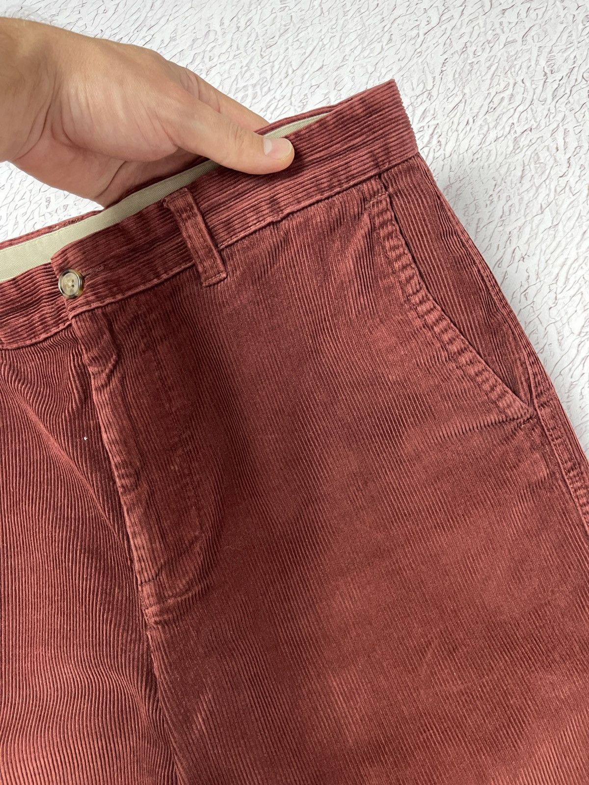 L.L. Bean L.L. Bean vintage corduroy burgundy casual pants Size US 34 / EU 50 - 9 Thumbnail