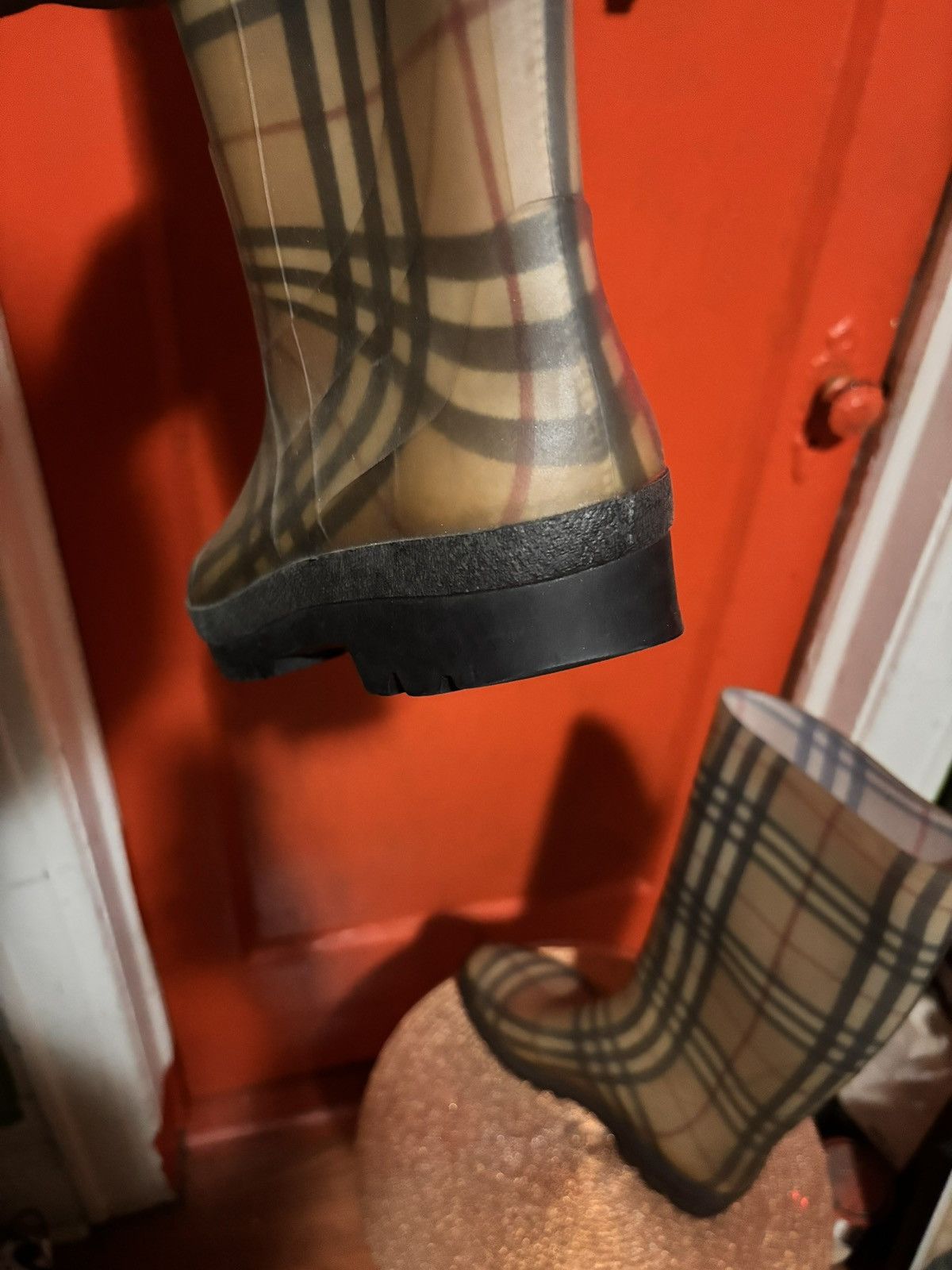 Burberry Burberry Plaid Rain Boots Size US 9 / EU 42 - 4 Thumbnail