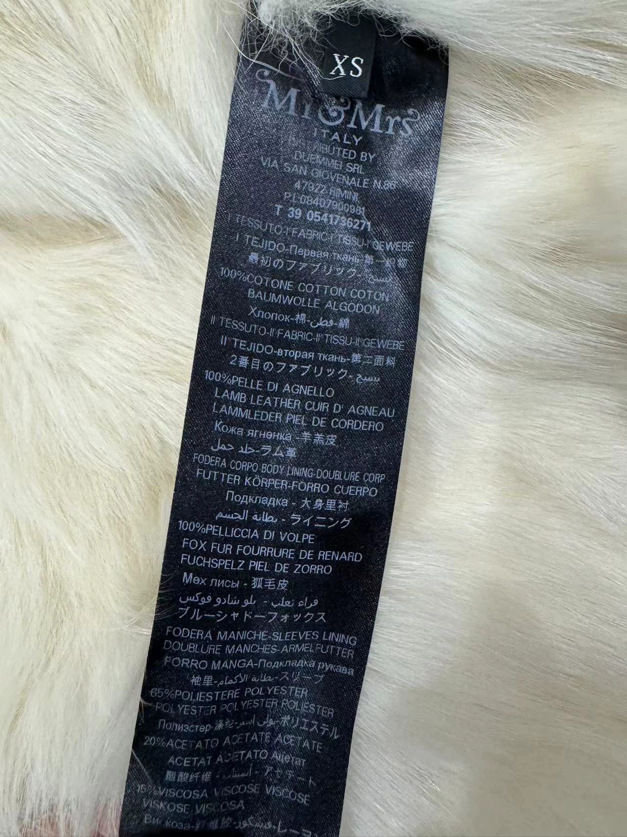 MR & MRS ITALY Fur Couple Authentic XS Size Size XS / US 0-2 / IT 36-38 - 3 Thumbnail