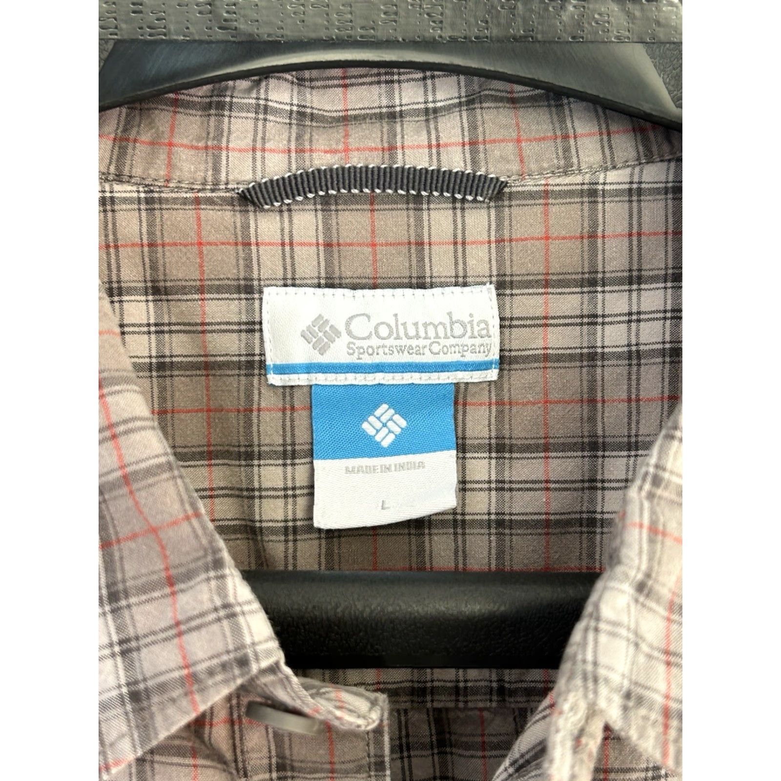 Vintage Columbia Shirt Mens Gray Red Plaid Short Sleeve Button Up sz Large Size US L / EU 52-54 / 3 - 5 Thumbnail