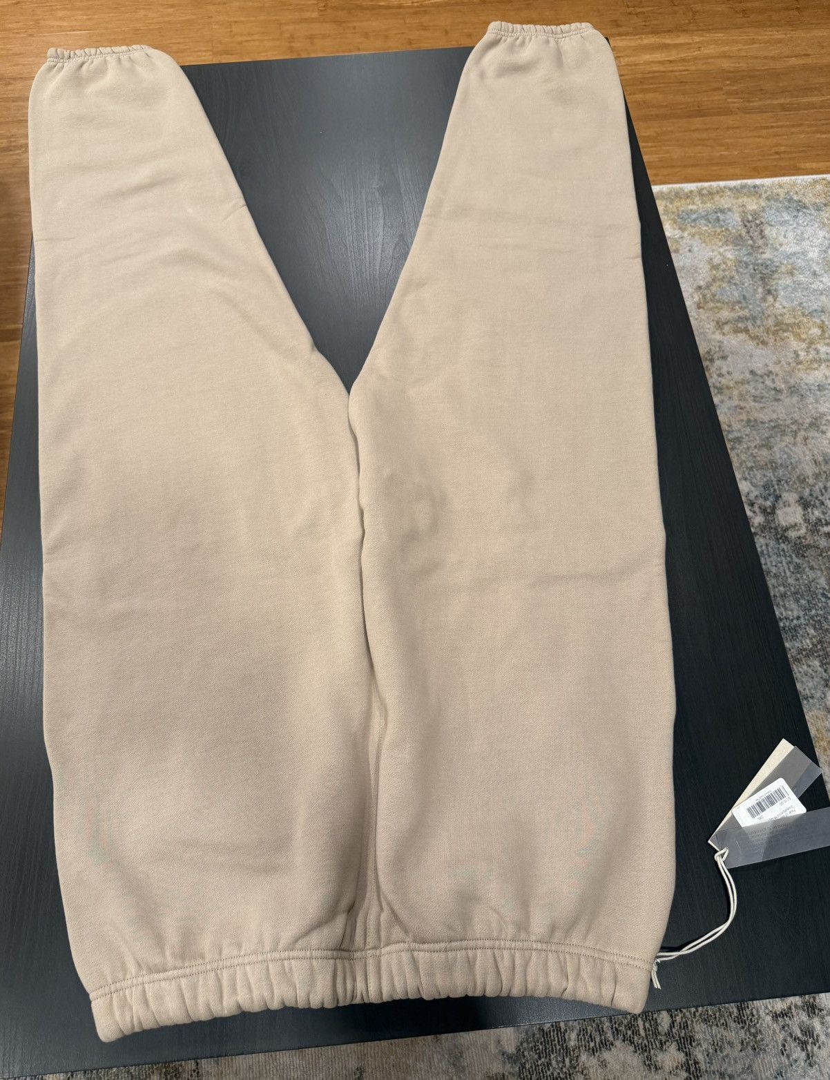Fear of God Fear of God Essentials Fleece Sweatpants Desert Sand Size US 39 - 8 Thumbnail