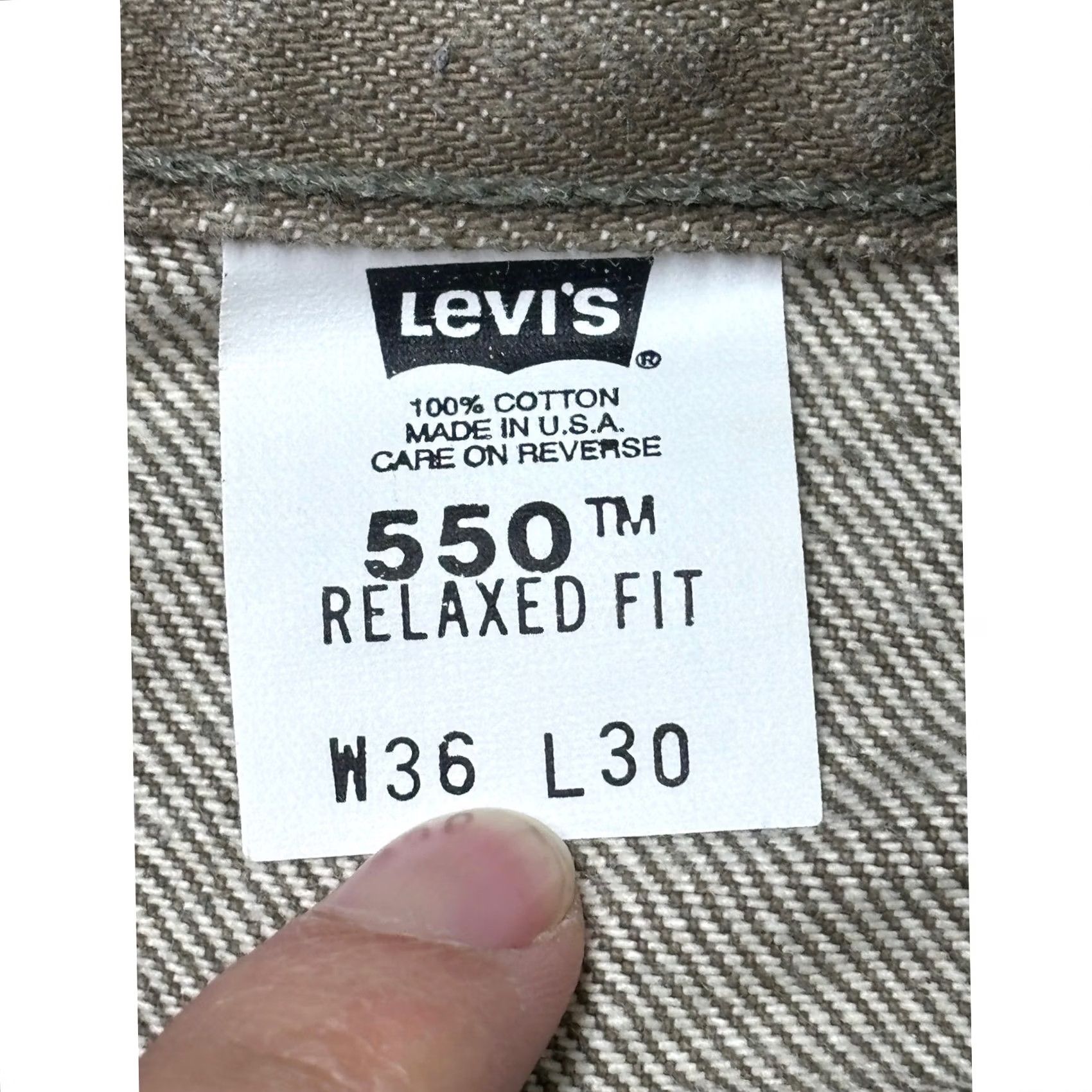 Levi's Item Specifications: Brand: Nike Size US 36 / EU 52 - 3 Thumbnail