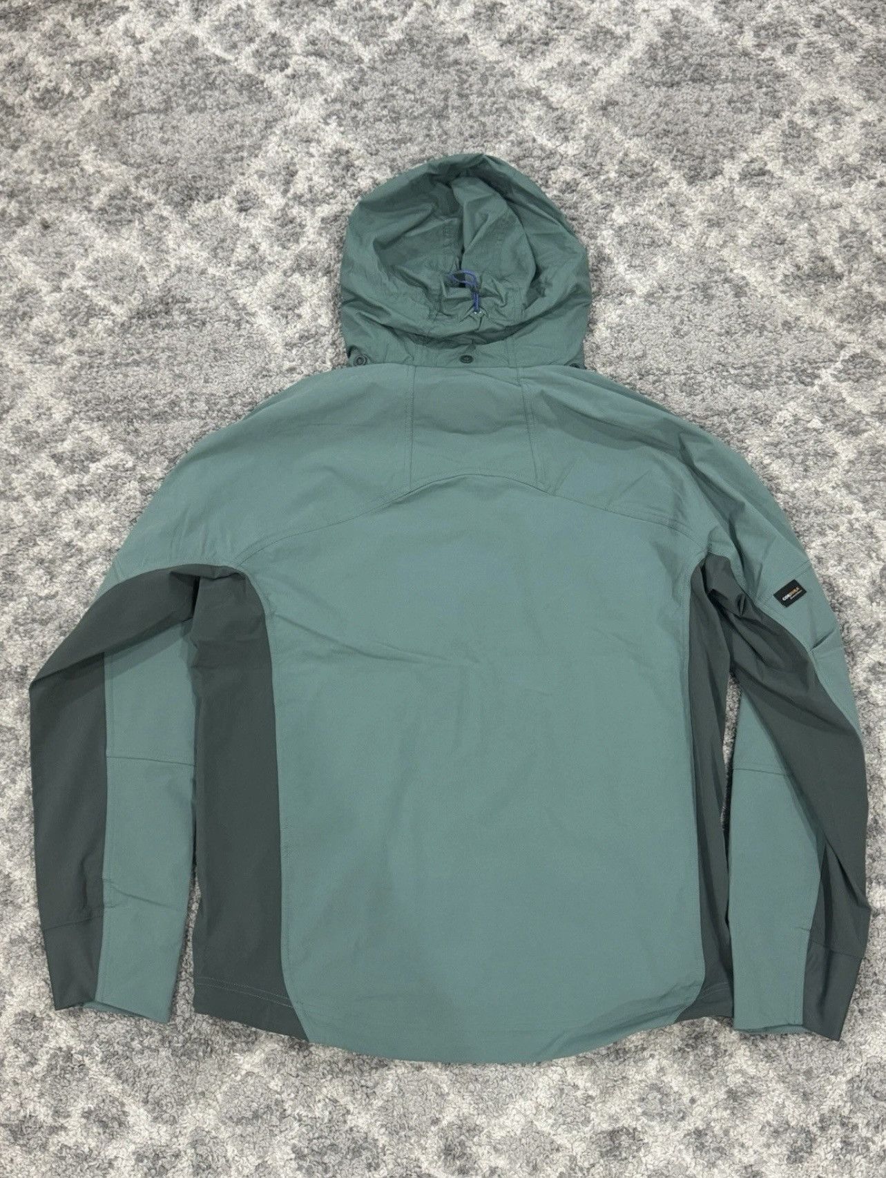 Nike ACG Nike ACG Sun Farer Size US M / EU 48-50 / 2 - 5 Thumbnail