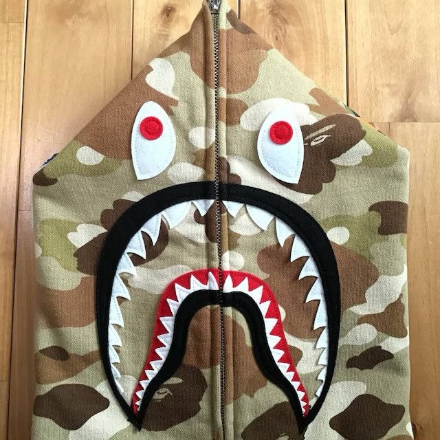 Bape BAPE Gradient Camo Shark Full Zip Hoodie a bathing ape Size US XL / EU 56 / 4 - 3 Thumbnail