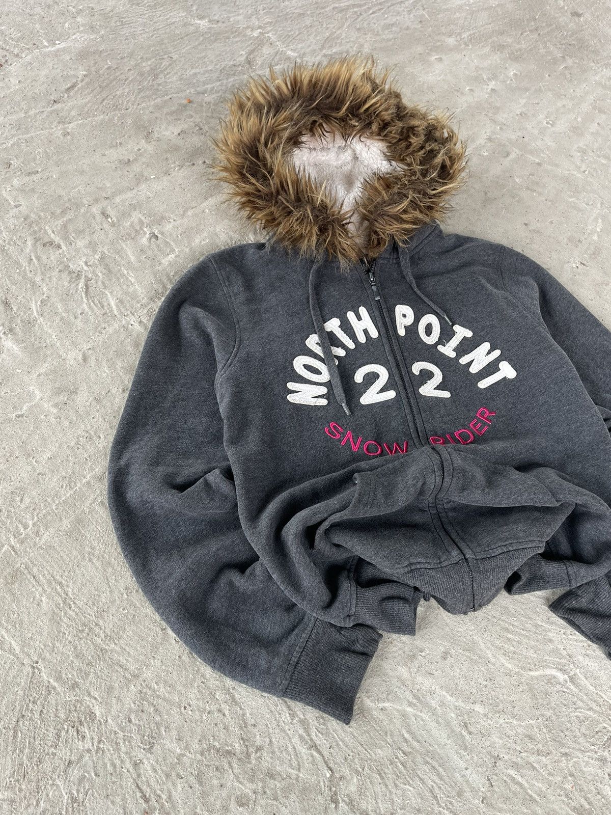 Japanese Brand × Vintage Crazy Y2K NorthPoint Faux Fur Zip Hoodie Japanese LGB Style Size US S / EU 44-46 / 1 - 2 Thumbnail