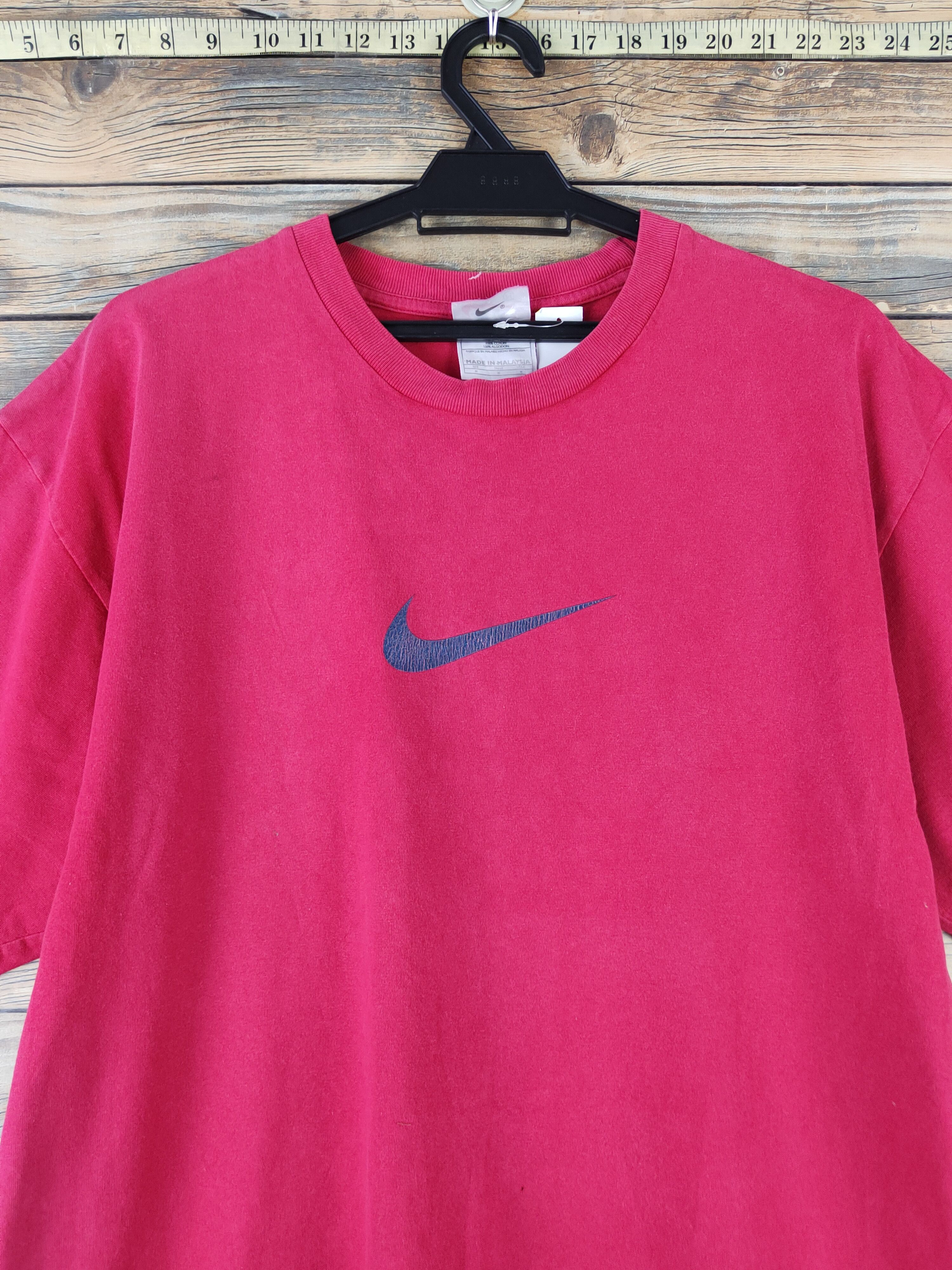 Nike DLL Nike Red Short Sleeve T-shirt #1435 Size US M / EU 48-50 / 2 - 2 Thumbnail