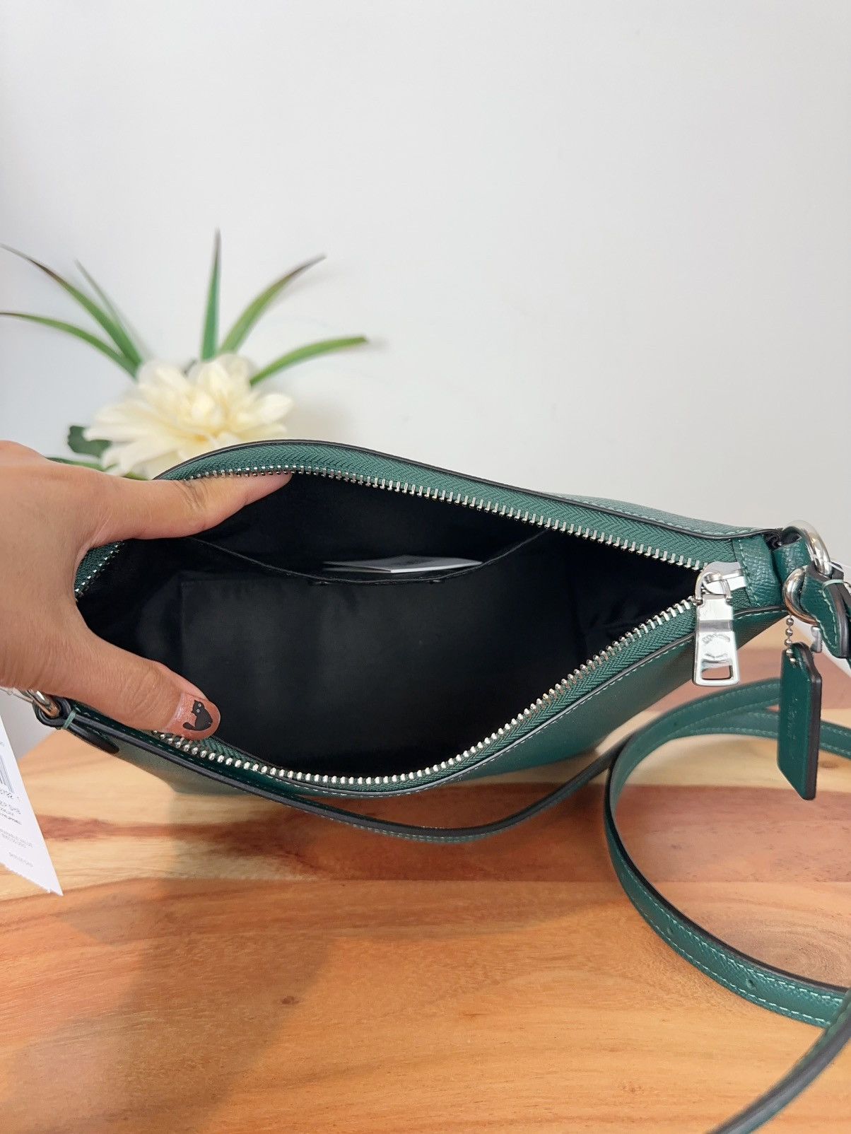 Coach NWT Coach Leather Zip Top Shoulder Bag Size ONE SIZE - 5 Thumbnail