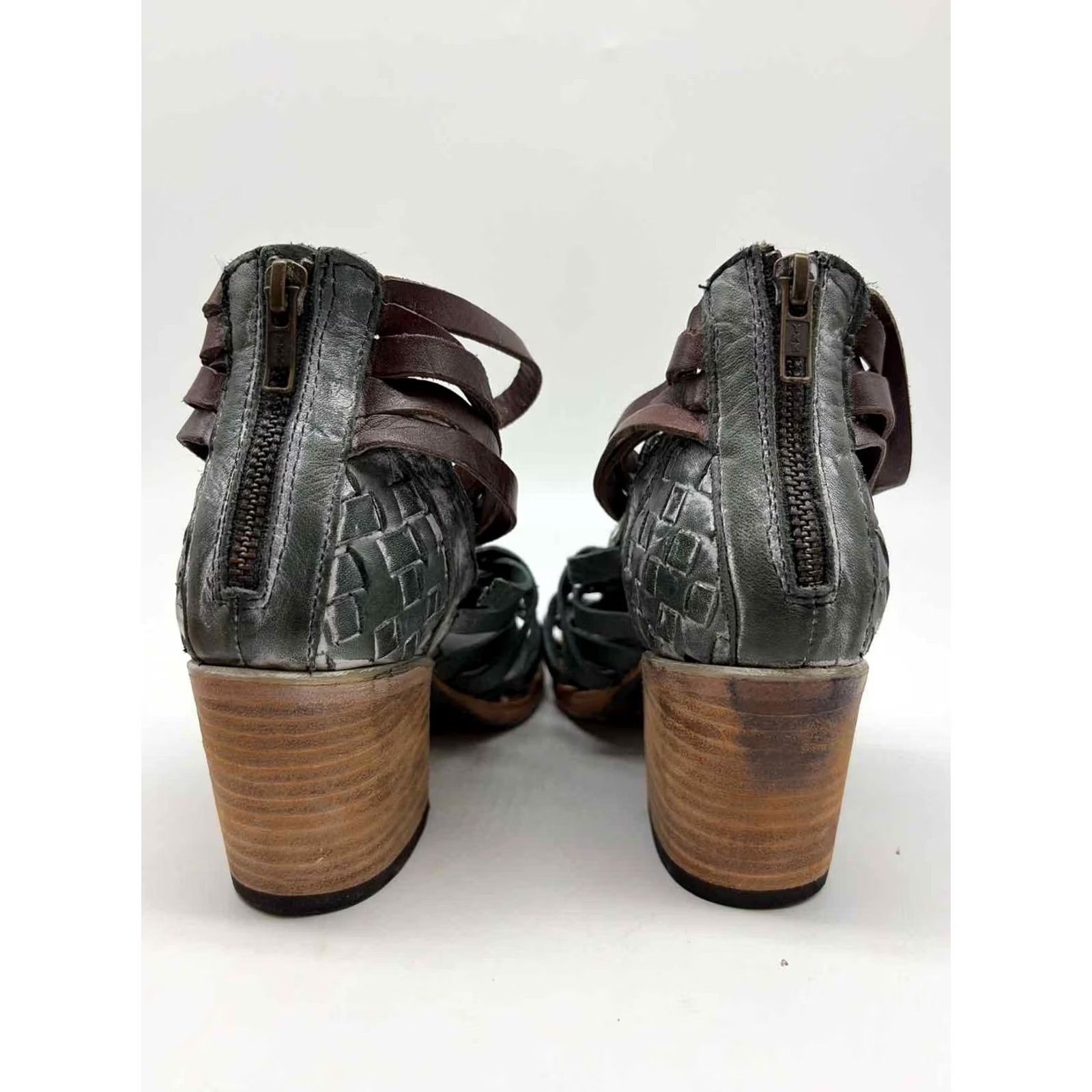 FREEBIRD FreeBird Block Heels Green Size 6 Pre-Owned Size US 6 / IT 36 - 3 Thumbnail