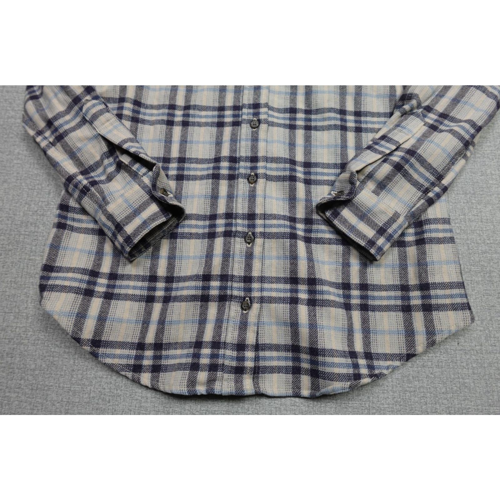 Pendleton Pendleton Button-Up Shirt Mens Medium Gray Plaid Wool Flannel 80s USA Sportsman Size US L / EU 52-54 / 3 - 3 Thumbnail