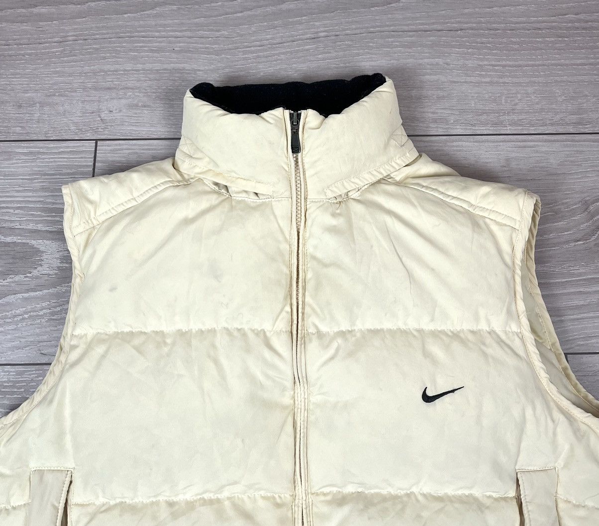 Nike Nike Vintage 00s Beige Puffer Down Vest Jacket Size US S / EU 44-46 / 1 - 4 Thumbnail