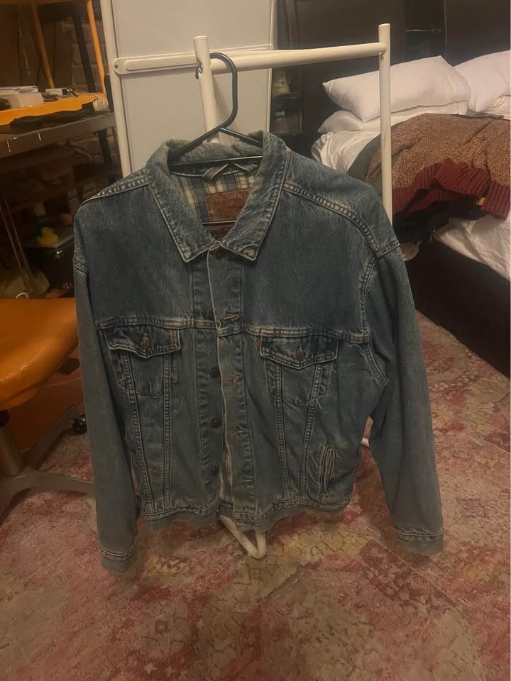 Levi's Vintage Clothing Vintage Levi Denim Jacket Size US L / EU 52-54 / 3 - 1 Thumbnail