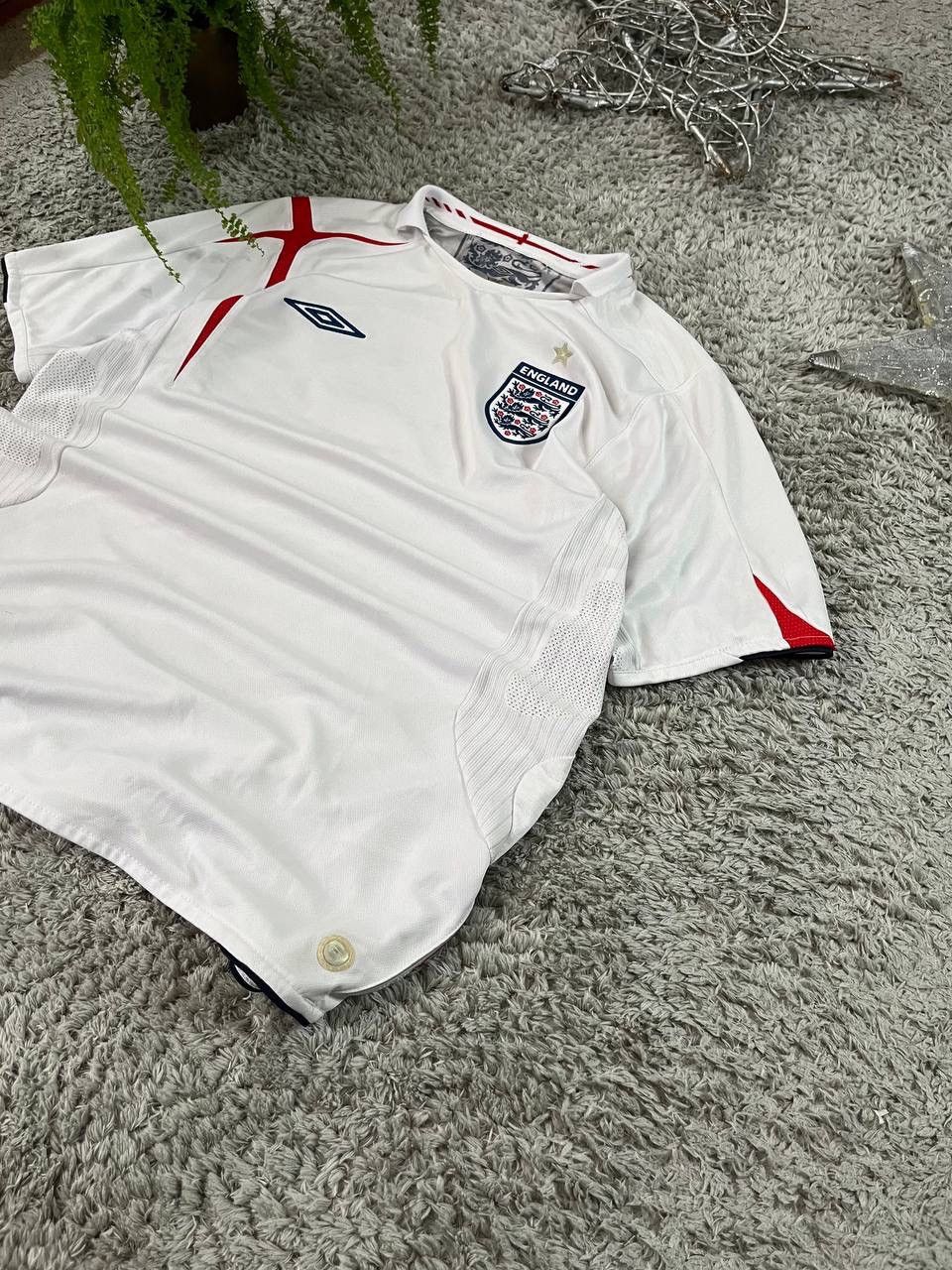Umbro 00s Umbro T-Shirt Soccer Jersey England Streetwear Vintage Size US M / EU 48-50 / 2 - 3 Thumbnail