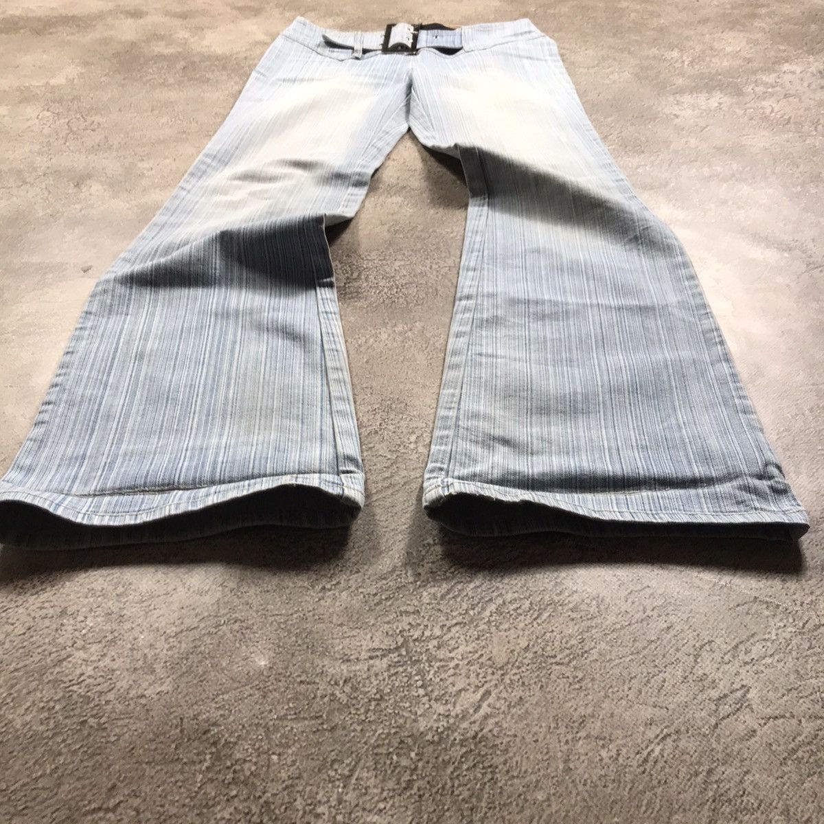 Vintage Vintage 90s Japan Baggy Wide Leg Distressed Jeans Grunge 28 Size 28" / US 6 / IT 42 - 1 Thumbnail