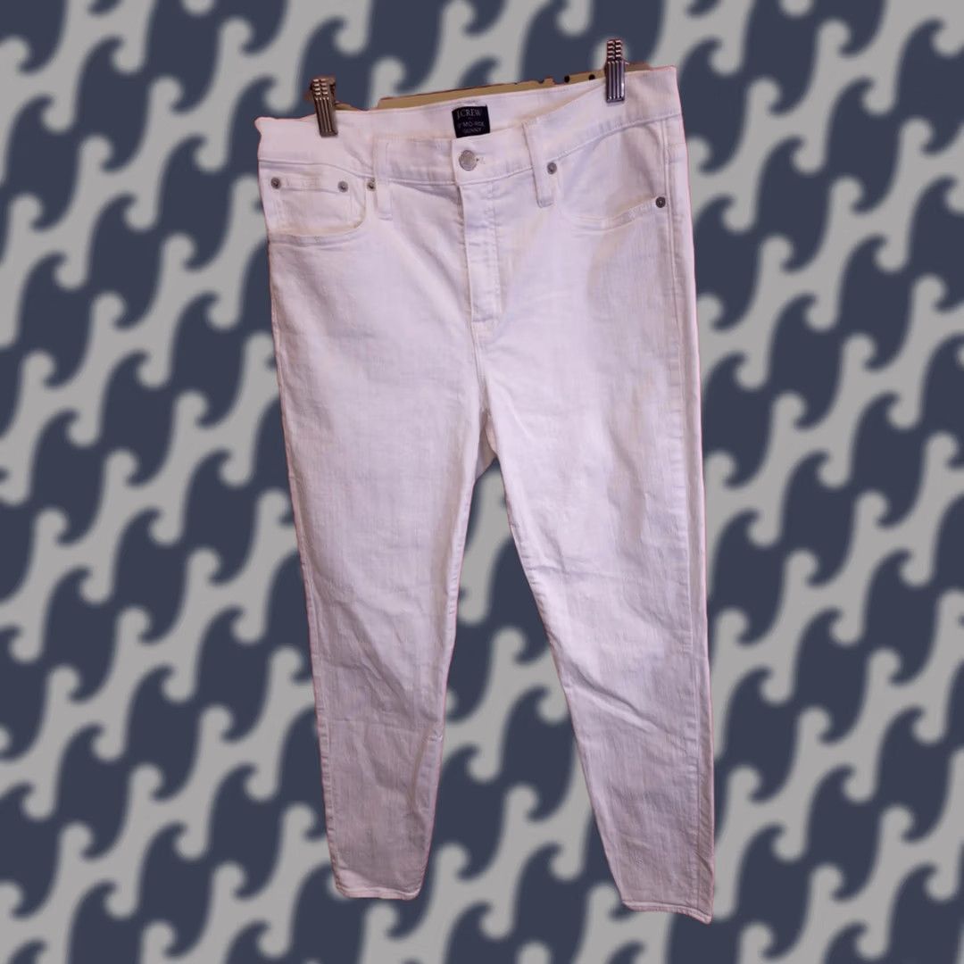 J.Crew J.Crew Slim Denim Jeans White 9” Mid Rise 31 Regular Inseam 27.25 Stretch Button Zip Womens Size 31 Jeans Cropped Size 24" / US 00 / IT 34 - 1 Thumbnail