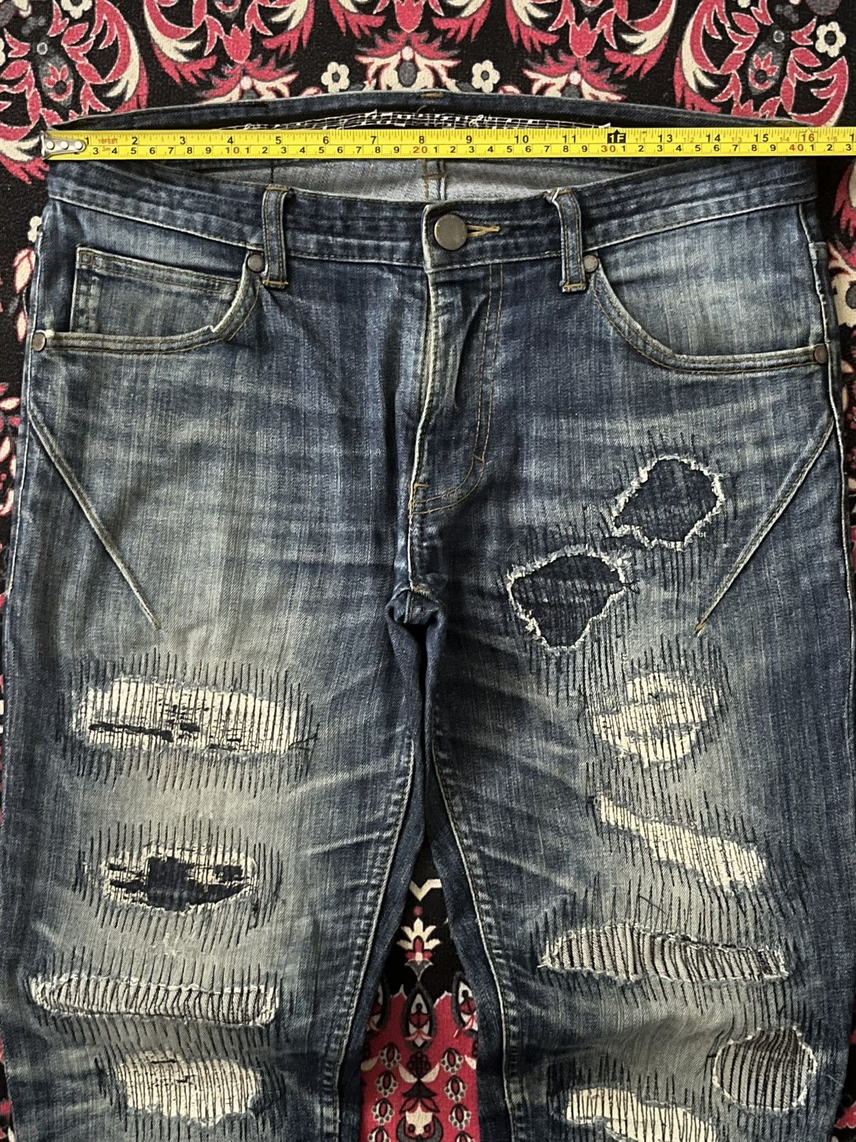 Japanese Brand × NANO universe × Number (N)ine ⚡️Sick⚡️Number (N)ine Blue Washed ZigZag Sashiko Patches Capri Size US 32 / EU 48 - 11 Thumbnail