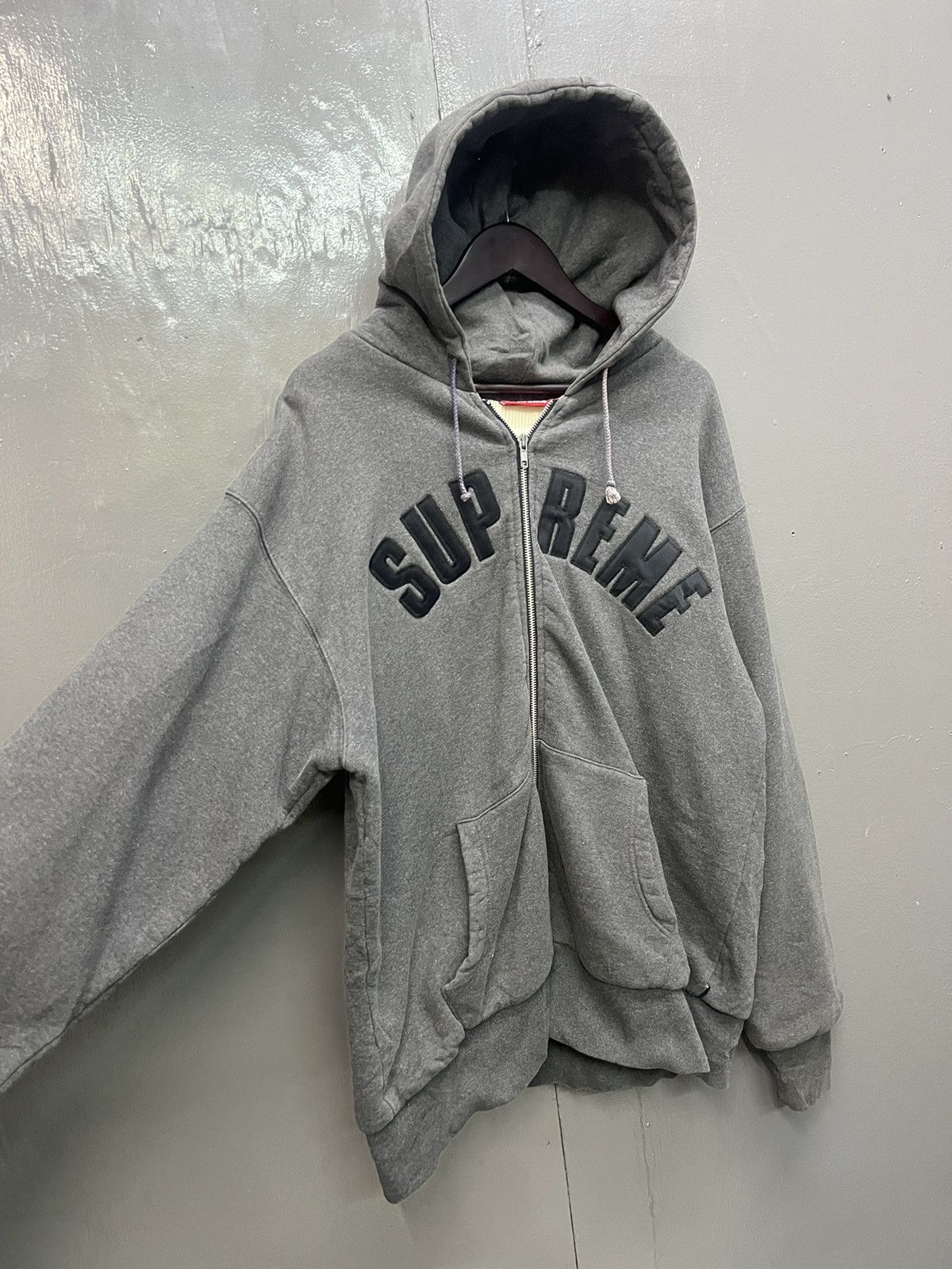 Supreme 🔥SUPREME ZIPPER HOODIES MADE IN CANADA Size US XL / EU 56 / 4 - 5 Thumbnail