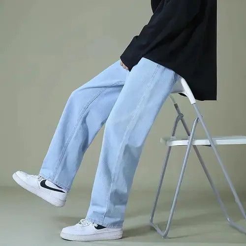 Straight Leg Vintage-Style Light Blue Denim Jeans