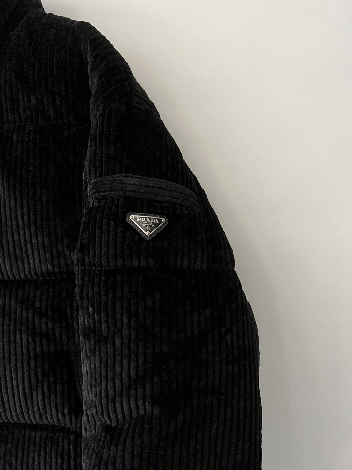 Prada Prada Logo Velvet Puffer Jacket Size US L / EU 52-54 / 3 - 4 Thumbnail