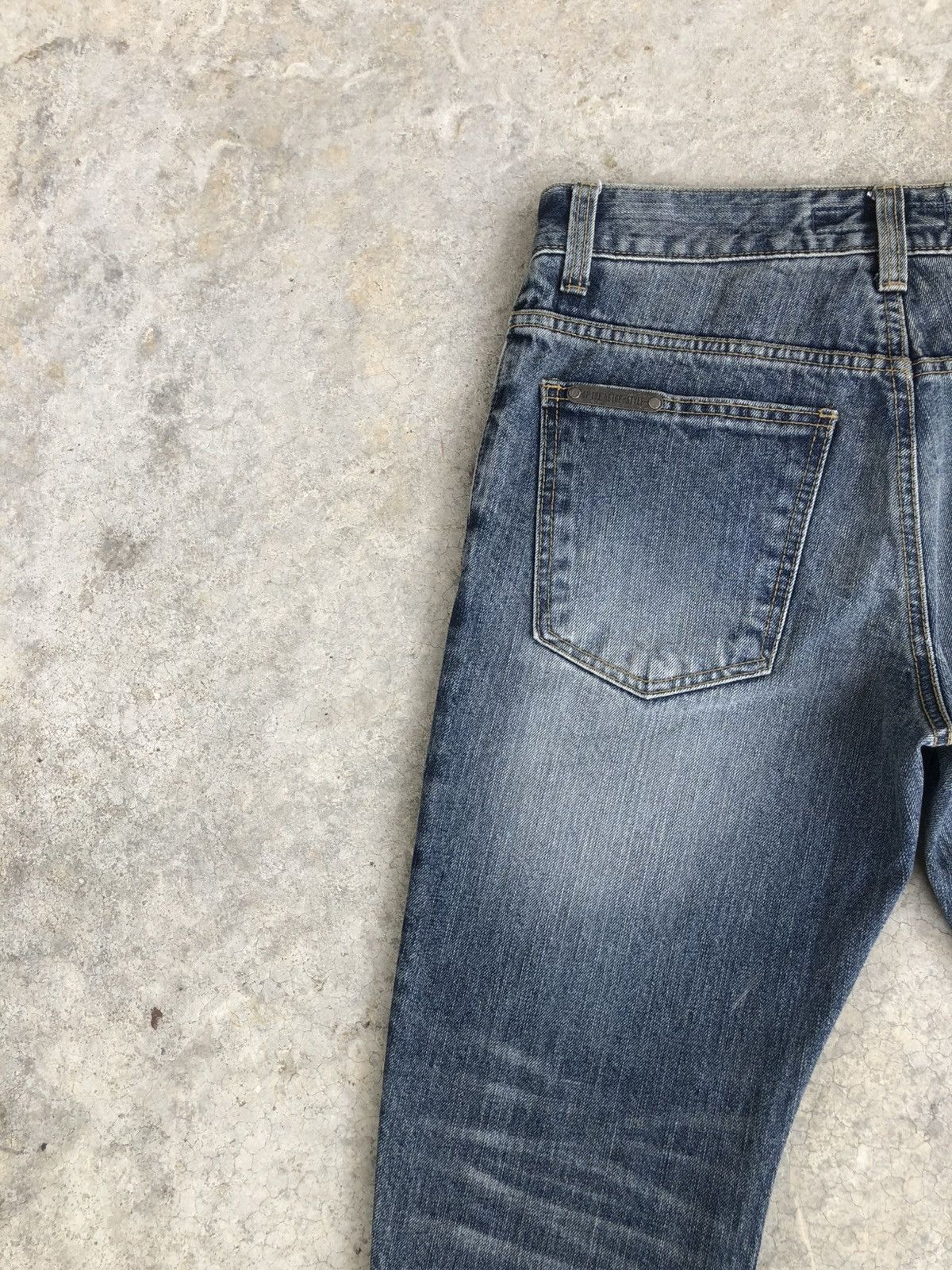 If Six Was Nine Of The Neige Flared Jeans Distressed Jeans J Cut Size US 31 - 11 Thumbnail