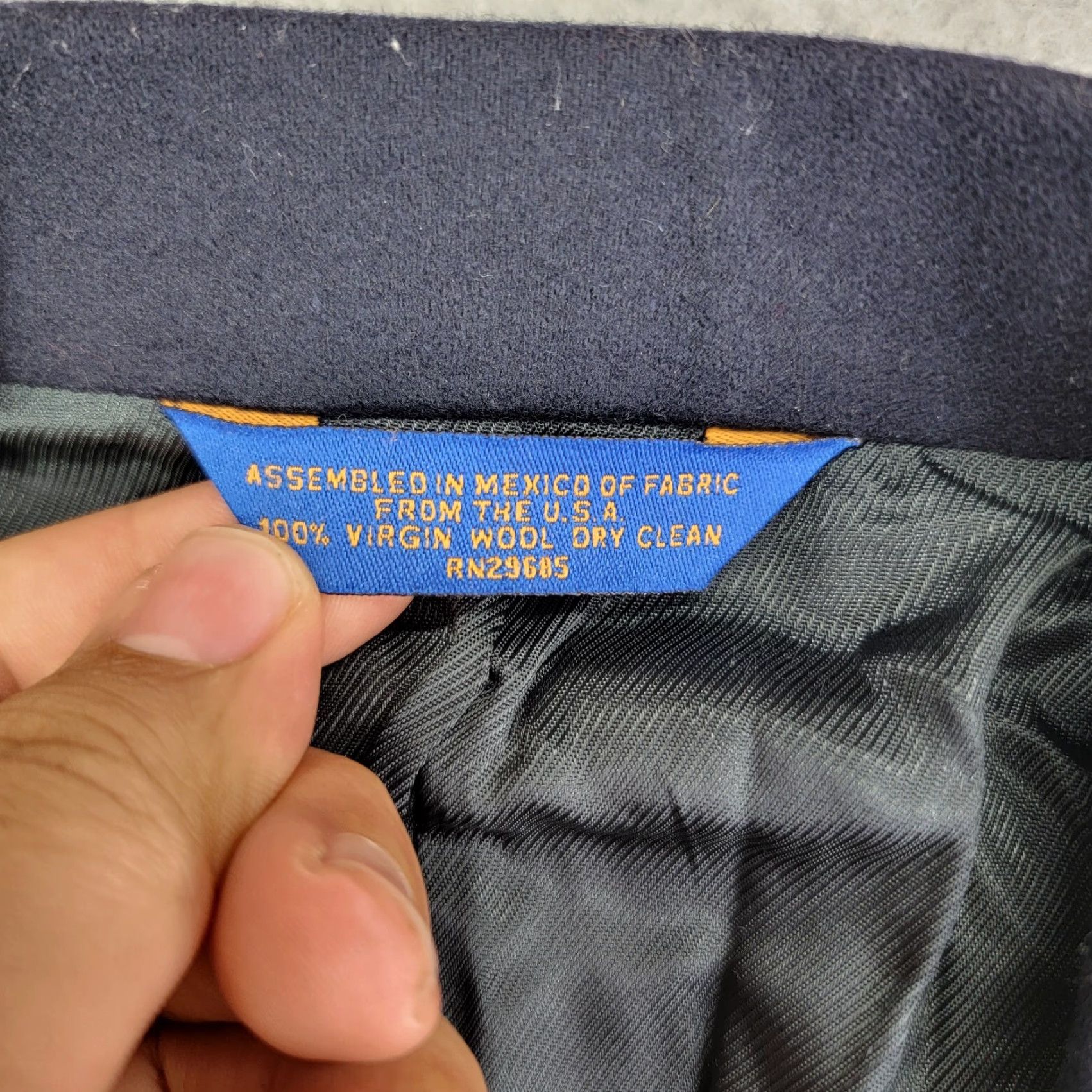 Pendleton Pendleton Blazer Sport Coat 44 Navy Wool 100% Vintage Mens Blazer Blue University Academia Dress Jacket World:2 Piece Casual/Business Mens Size 44R - 3 Thumbnail