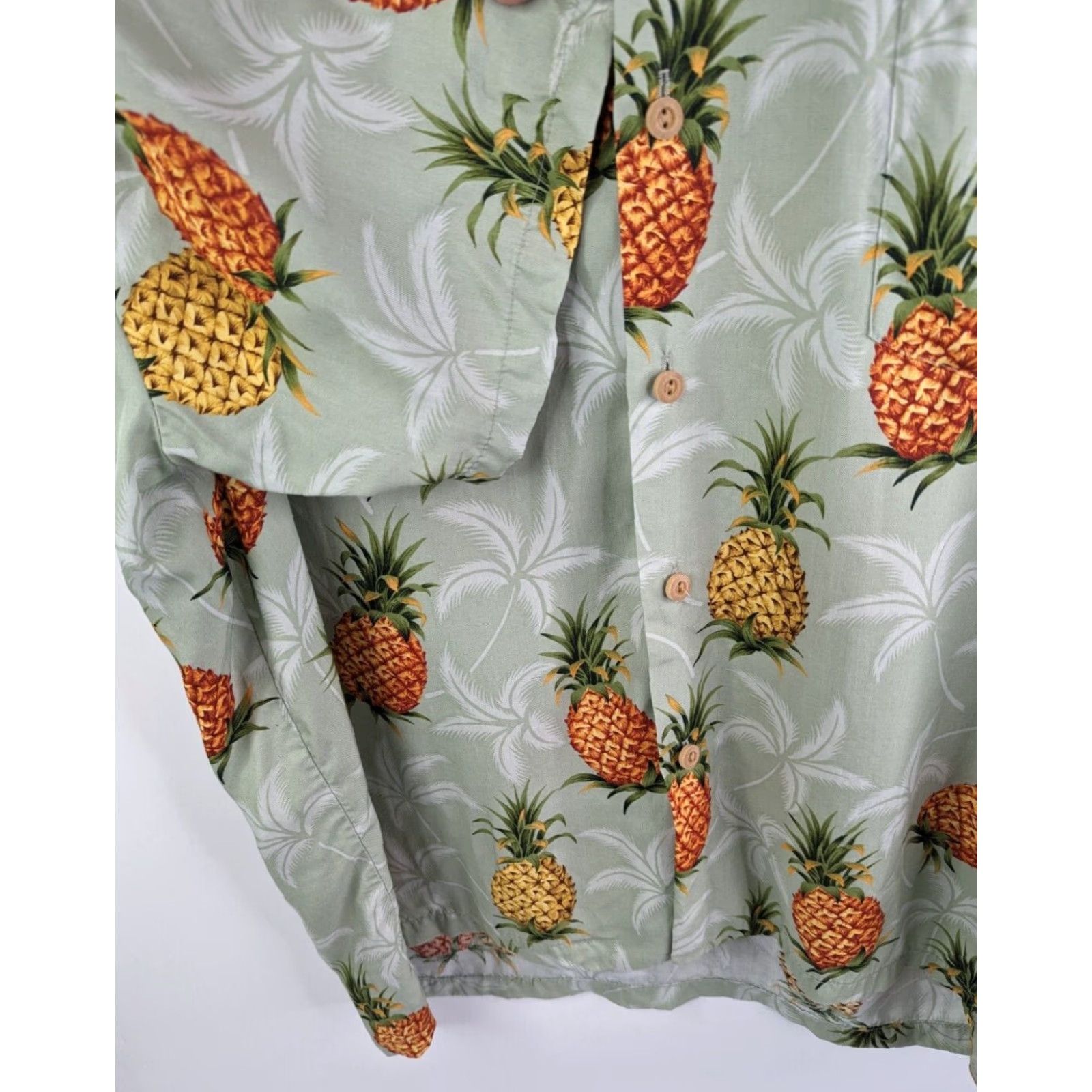 Paradise Found VINTAGE Paradise Found Men’s Hawaiian Shirt L Green Short Sleeve Button-Up Collared Tropical Pineapple Swingers Party/Cocktail Travel Casual Size US L / EU 52-54 / 3 - 2 Thumbnail
