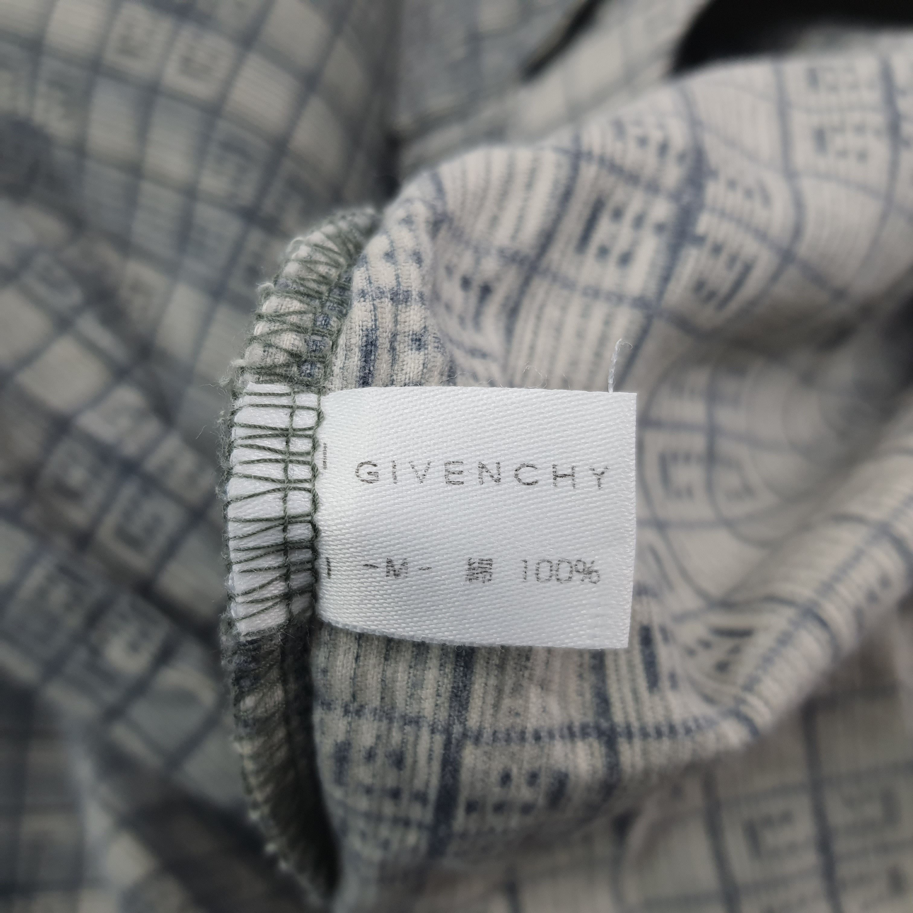 Givenchy Vintage Givenchy Pajamas Luxury Fashion Set C234N9 Size US L / EU 52-54 / 3 - 7 Thumbnail