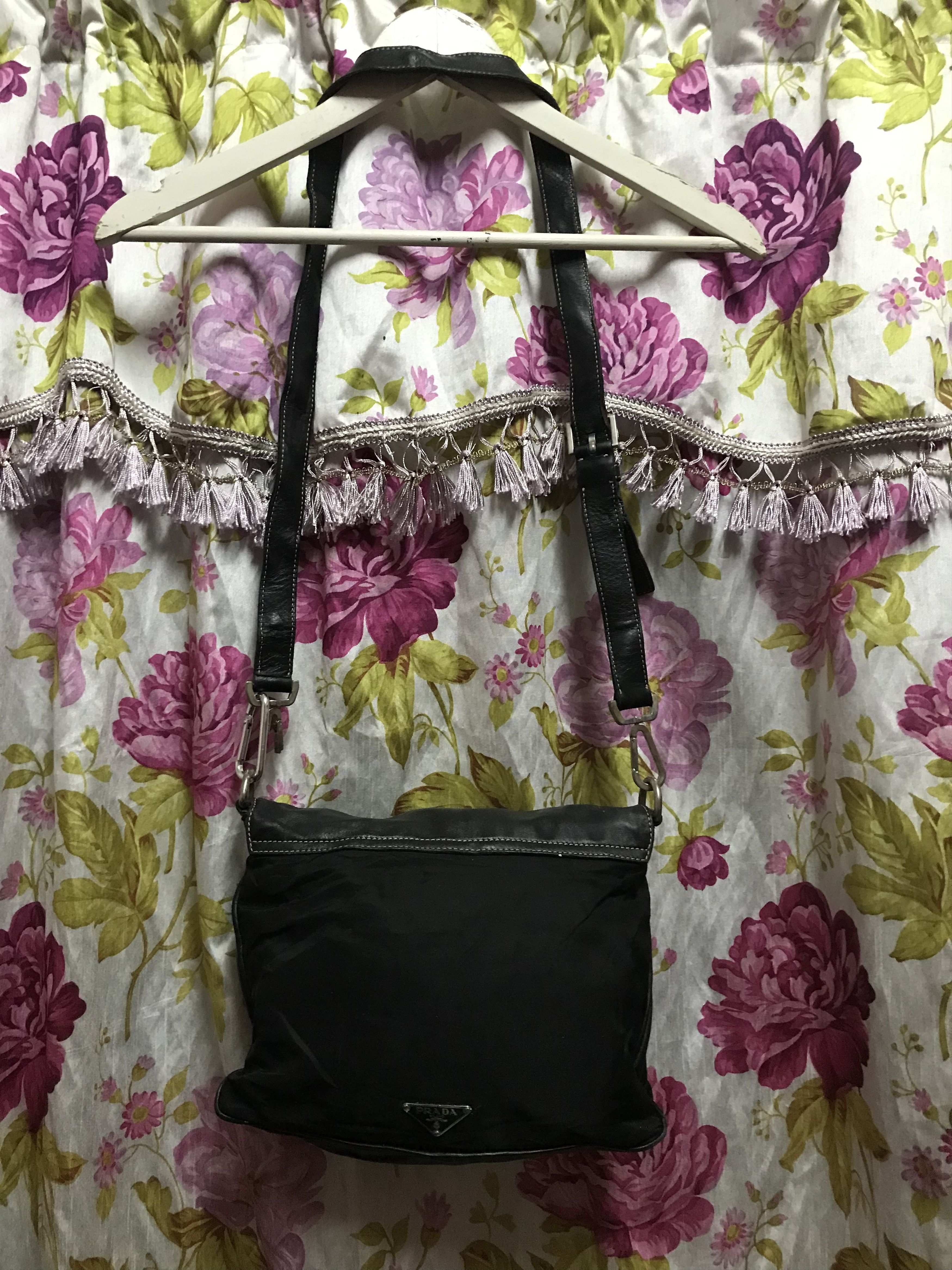 Prada Authentic Prada Glace Calf Leather Shoulder Size ONE SIZE - 3 Thumbnail