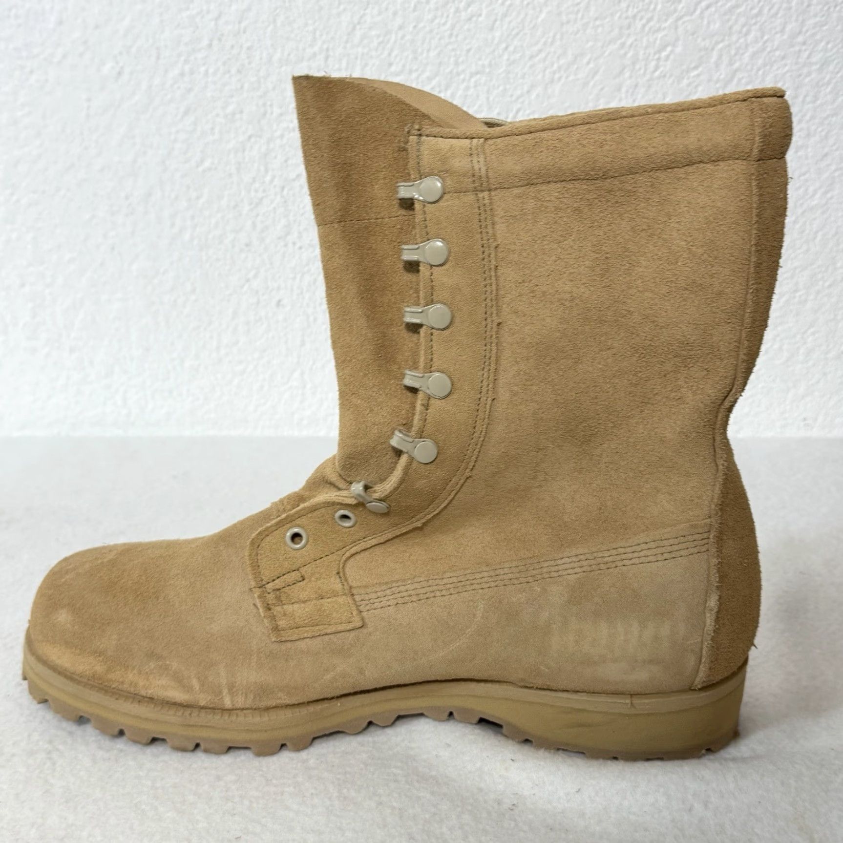 Vibram Belleville Boots Men's 11 R Gore-Tex Vibram Military Mid-Calf Tan Boots Waterproof Durable Size US 11 / EU 44 - 6 Thumbnail