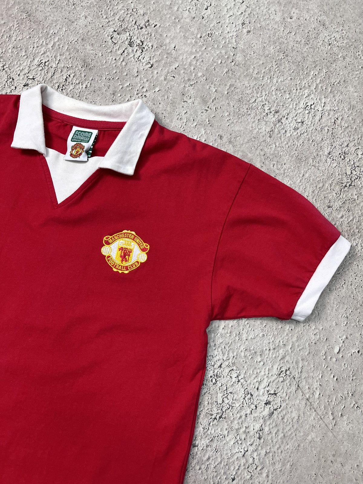 Vintage Manchester United score draw retro jersey 1977 Size US M / EU 48-50 / 2 - 3 Thumbnail